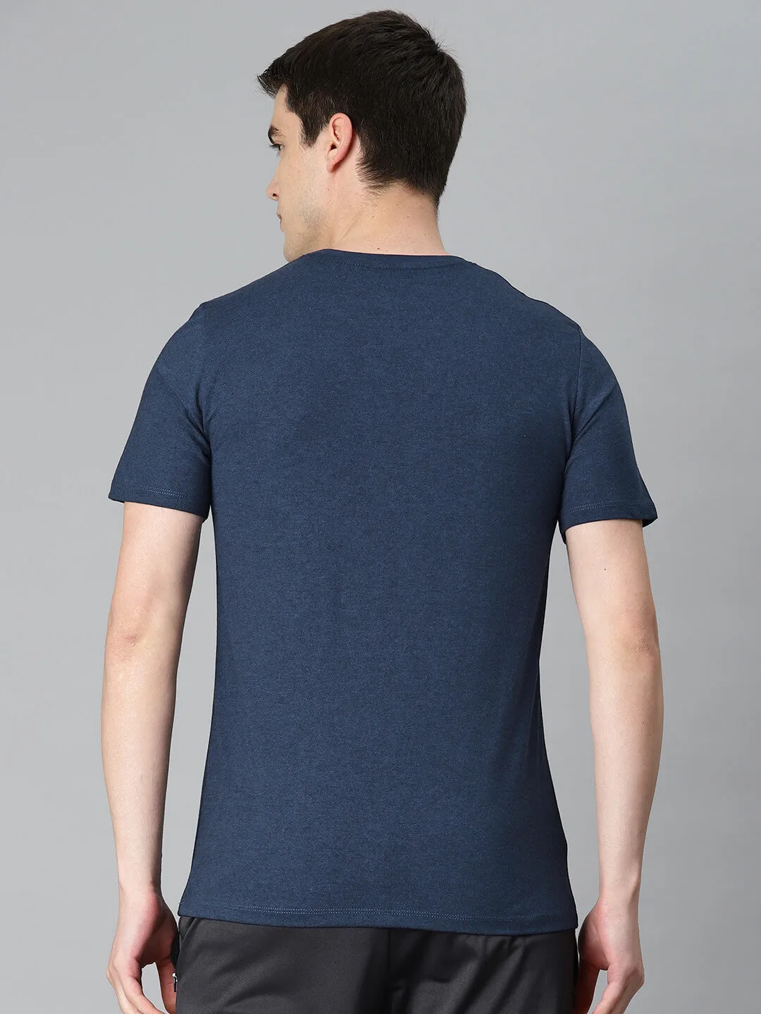 Alcis Men Blue Typography Printed Anti Static Slim Fit Sports T-shirt HypoallergenicFabric ComfortWaistband