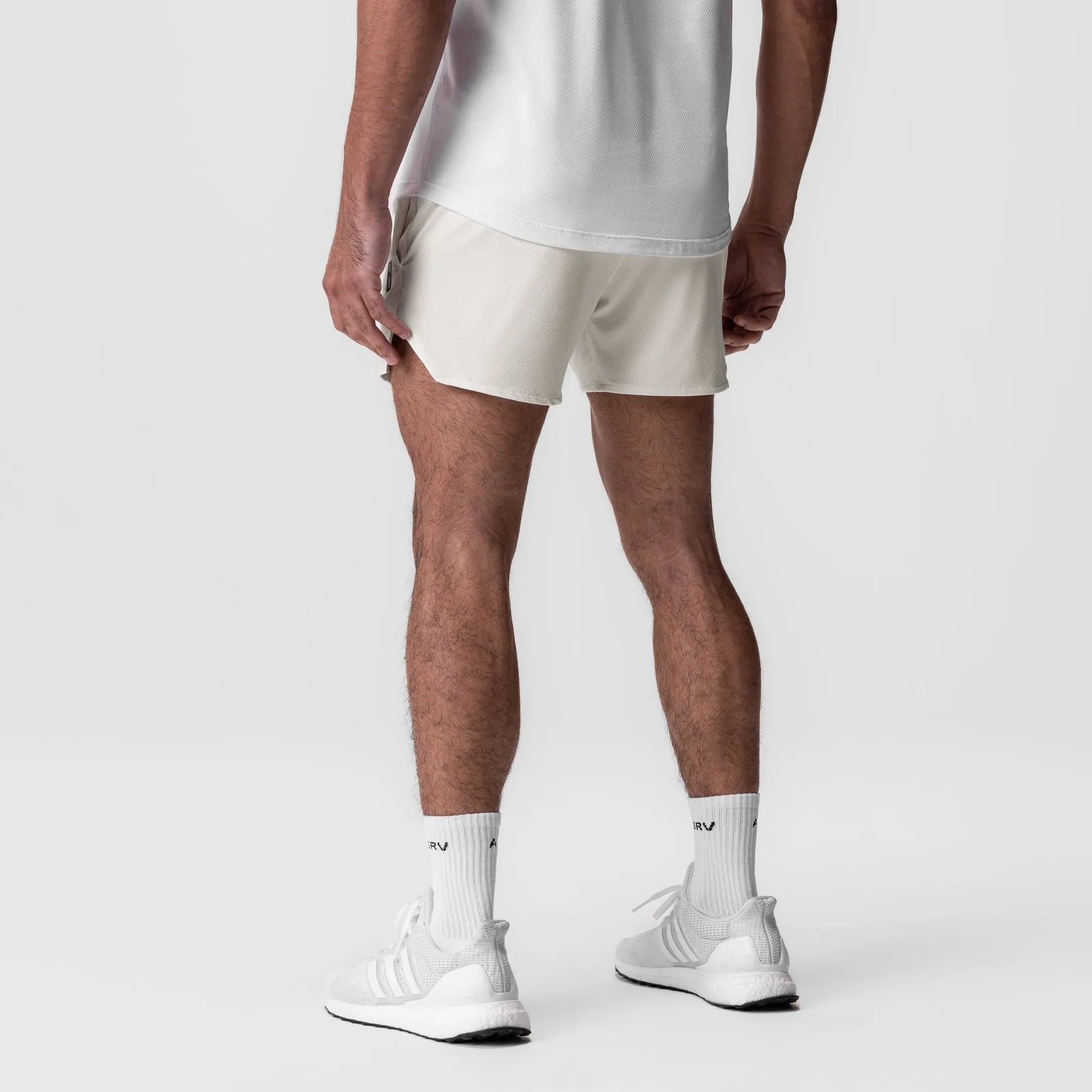 0993. AeroSilver? 5" Linerless Short - Ivory Cream shrink-resistant Sports Wear