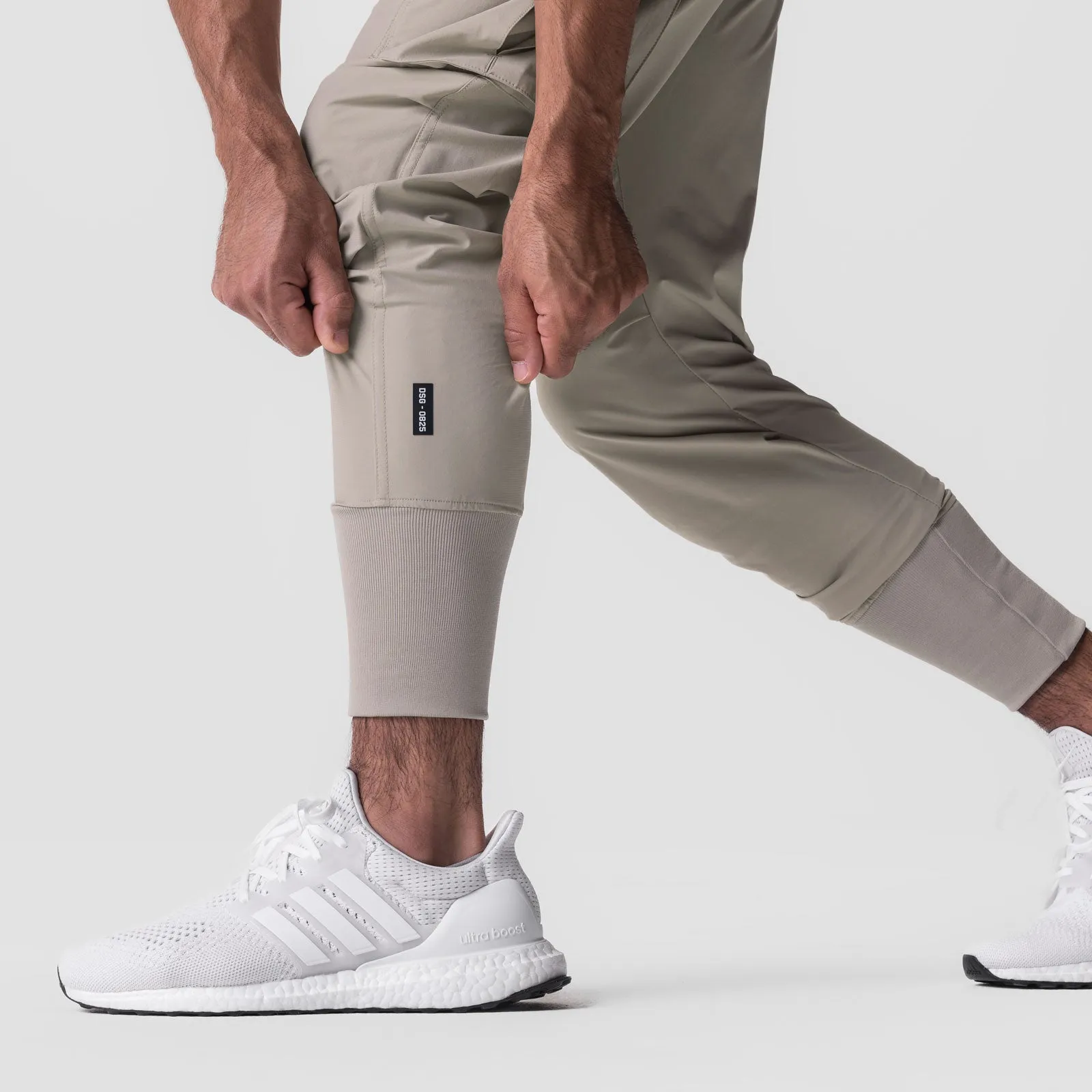 0825. Tetra-Lite? Cargo High Rib Jogger - Sand Smoke Breathable Design
