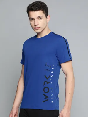 Alcis Men Typography Printed Dry Tech Slim Fit T-shirt KnotFree Tailoring Morning Ease