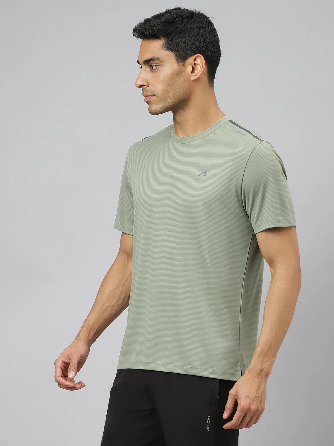 BiasCut Trims Alcis Men Golden Olive Drytech  Anti-Static Slim-Fit Round Neck Running T-Shirt
