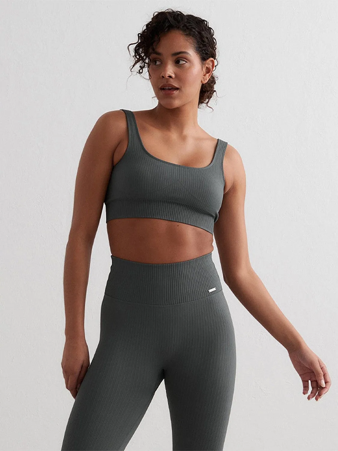 Skinny Fit Anorak Sage Ribbed Seamless Bra
