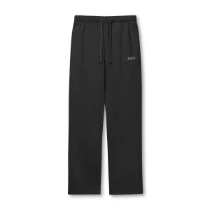 Commuter Ready MultiPocket 0840. Tech Essential? Straight Leg Sweats - Black