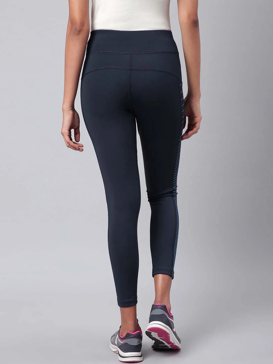 Alcis Women Blue Drytech  Printed Cropped Training Tights Breathable Fabric Beach Walk Chill Fit