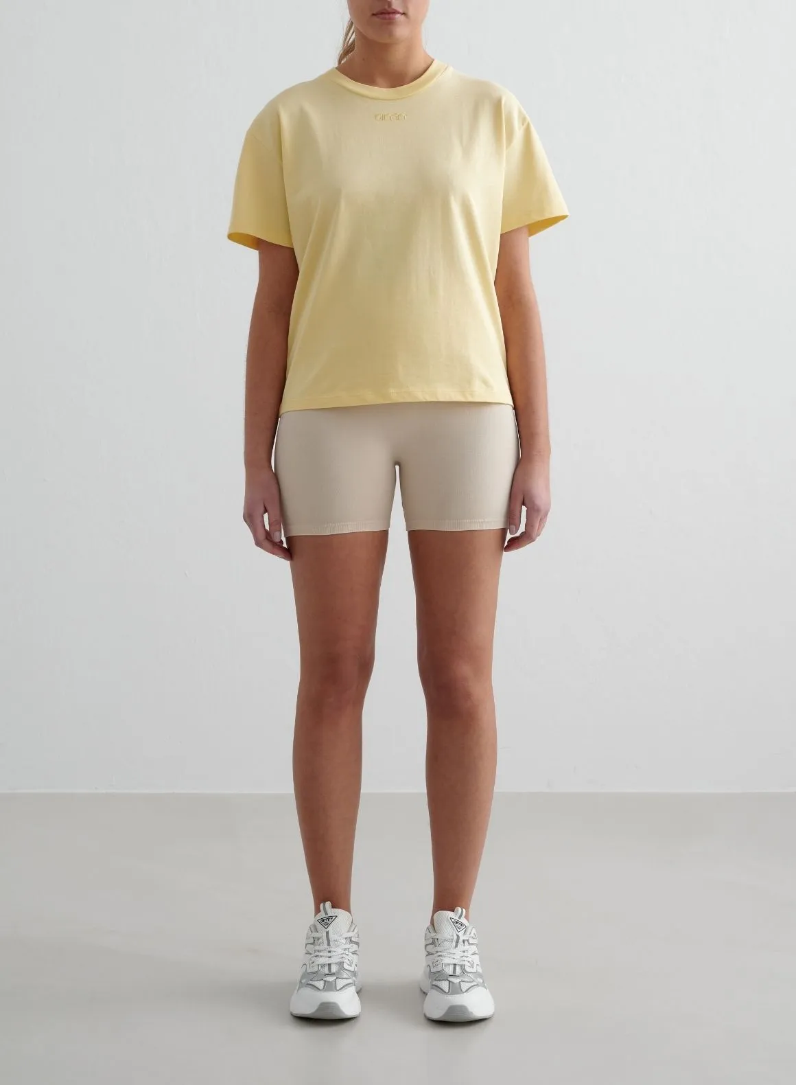 Mellow Boxy T-shirt Tight fit sexiness Ethically Sourced Materials
