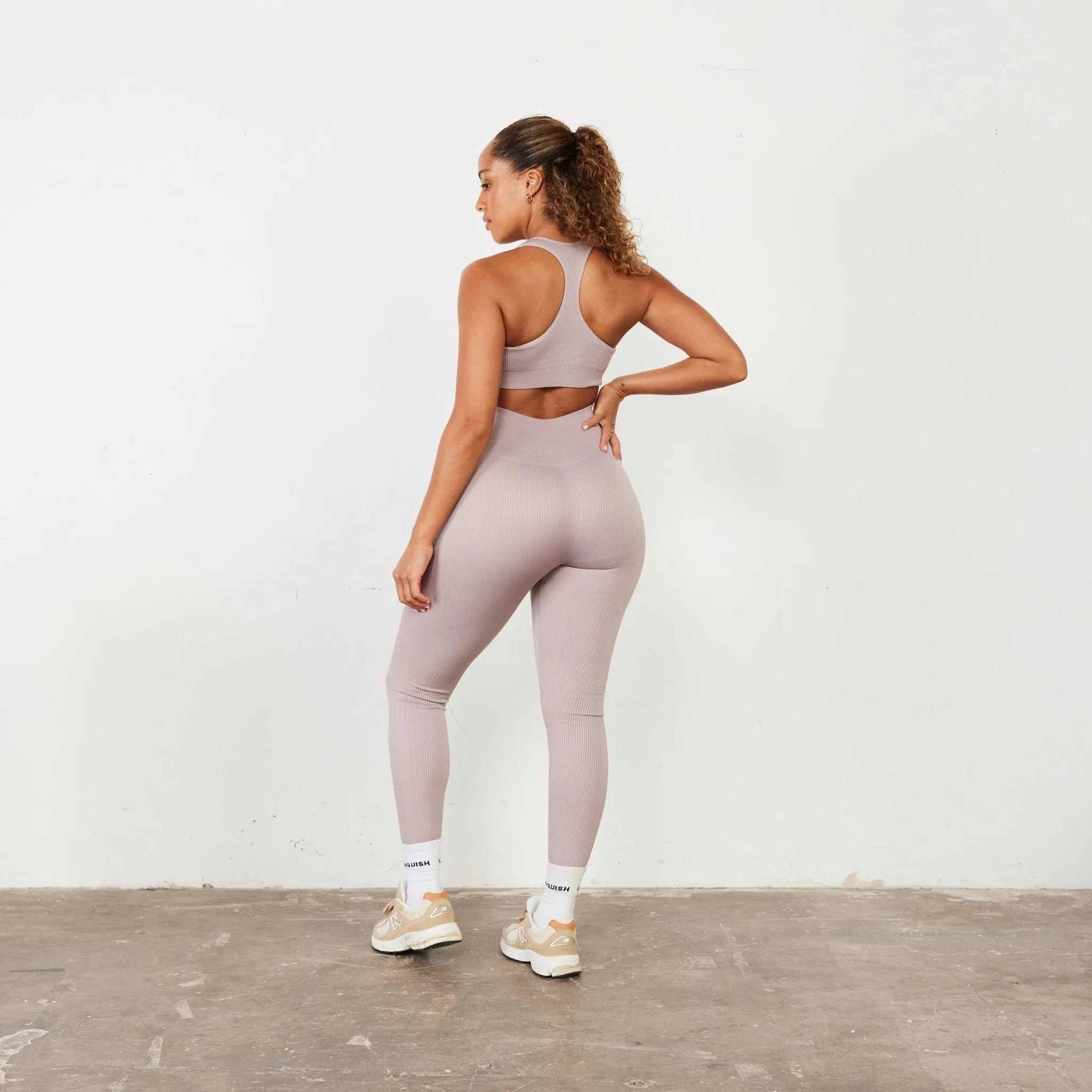 technical fabric Shock Absorption Zones Vanquish Ribbed Seamless Blush Racer Back Bra