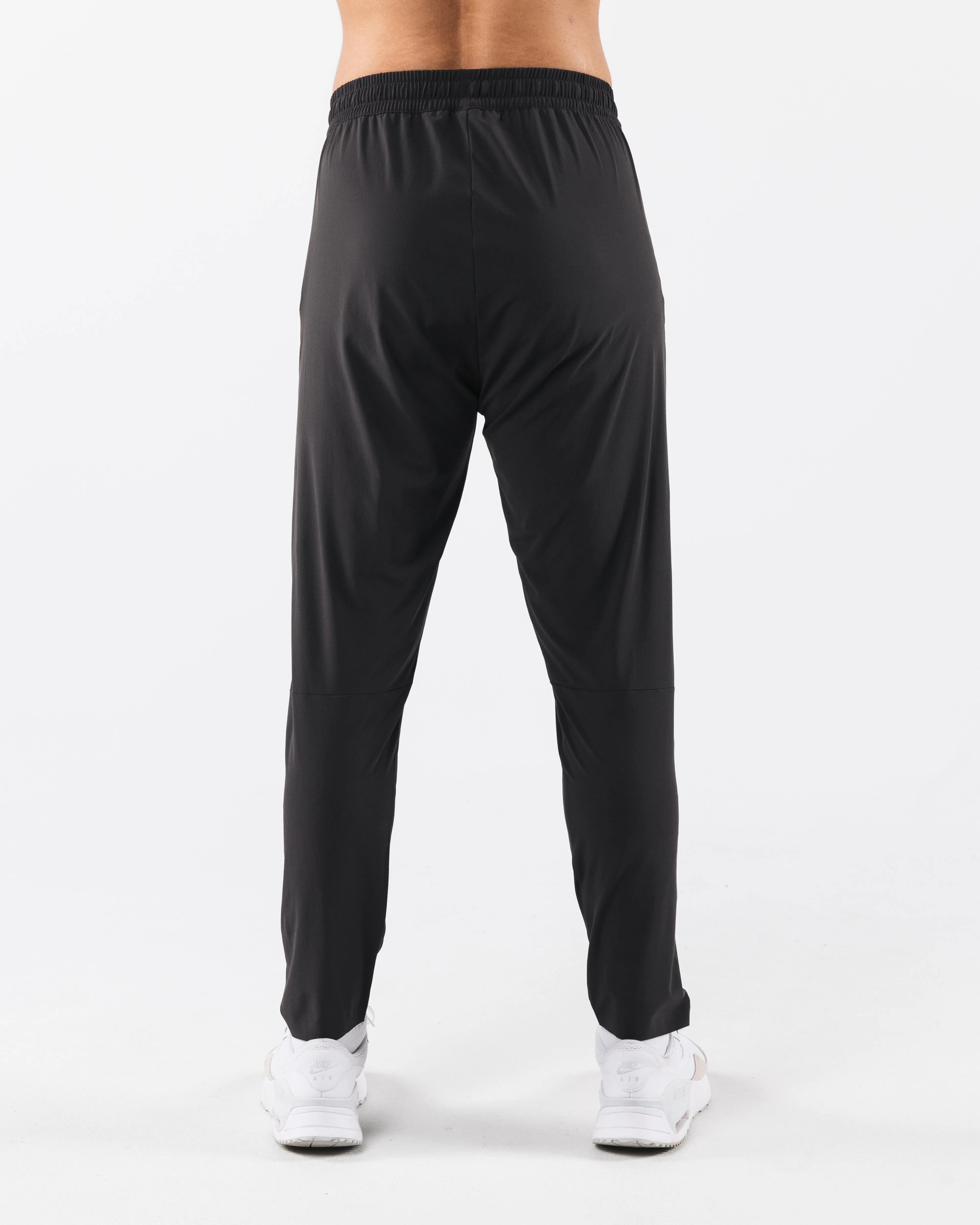 Light Reflective Details Swift Training Pant - Pebble