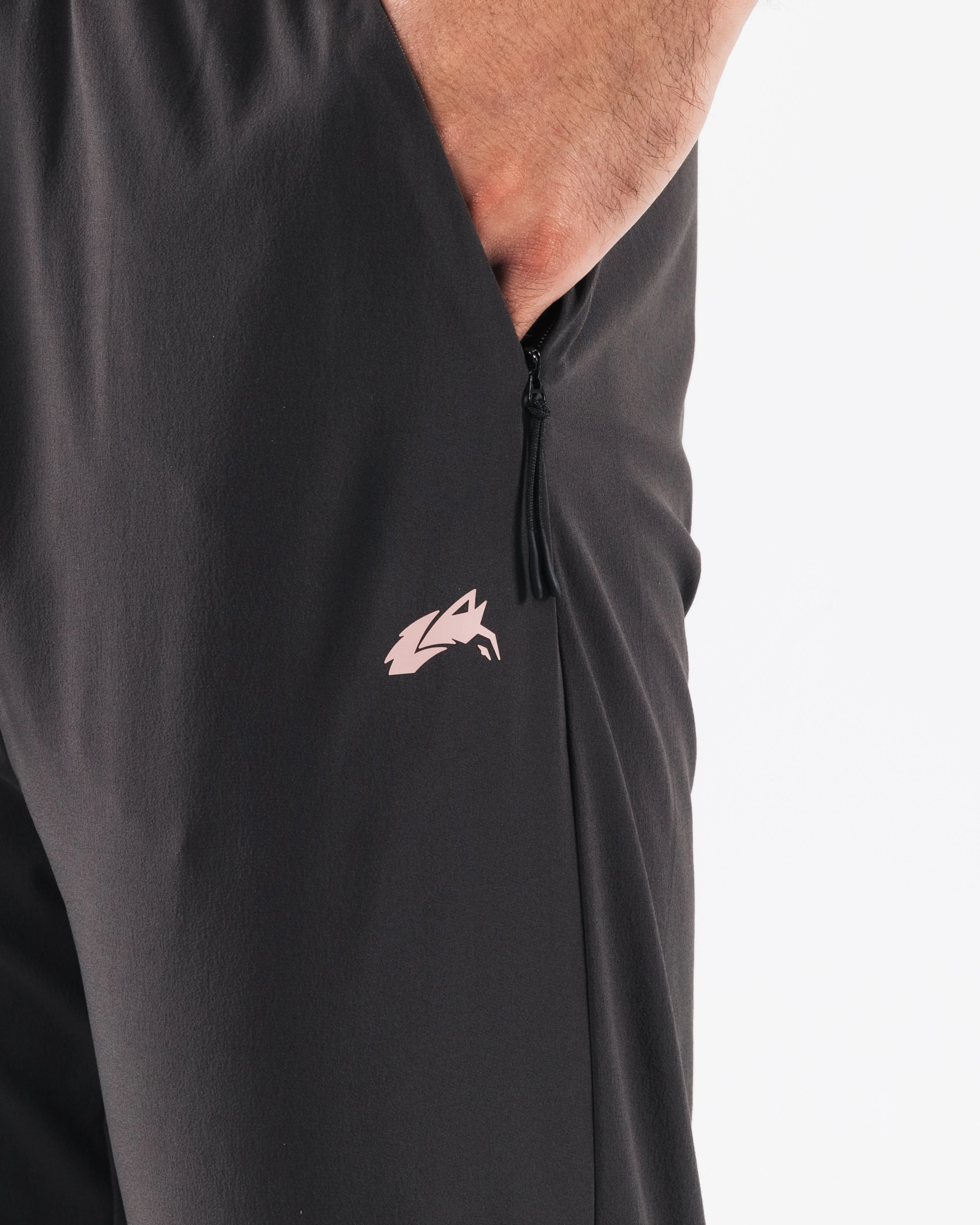 Swift Training Pant - Pebble Water resistant coating