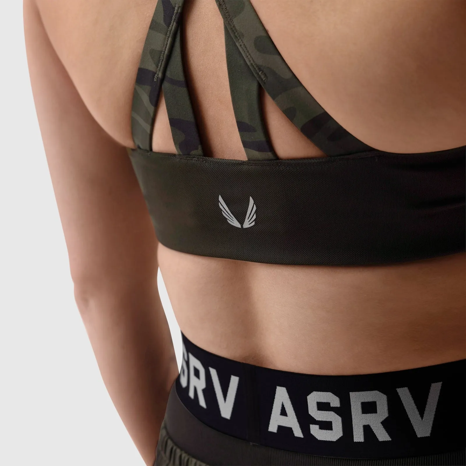 Non Irritating Seams Easy Closure W039. Lycra? Hybrid Sports Bra - Dark Camo