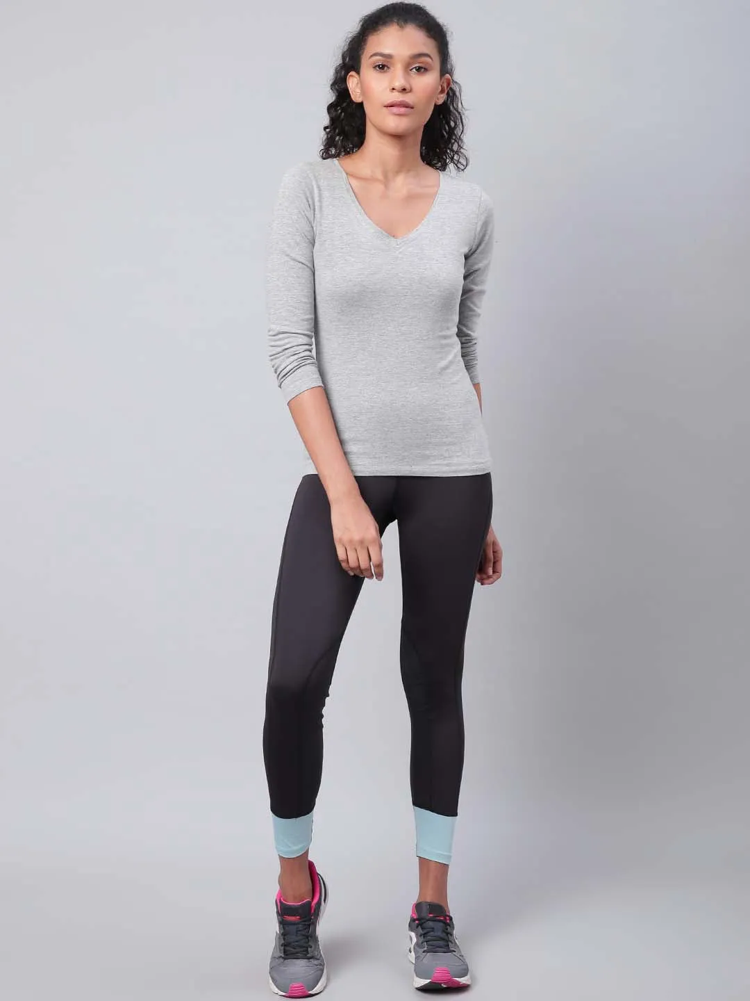 Alcis Women Black Solid Training Tights Beginner Level Quick Dry Effortless Style