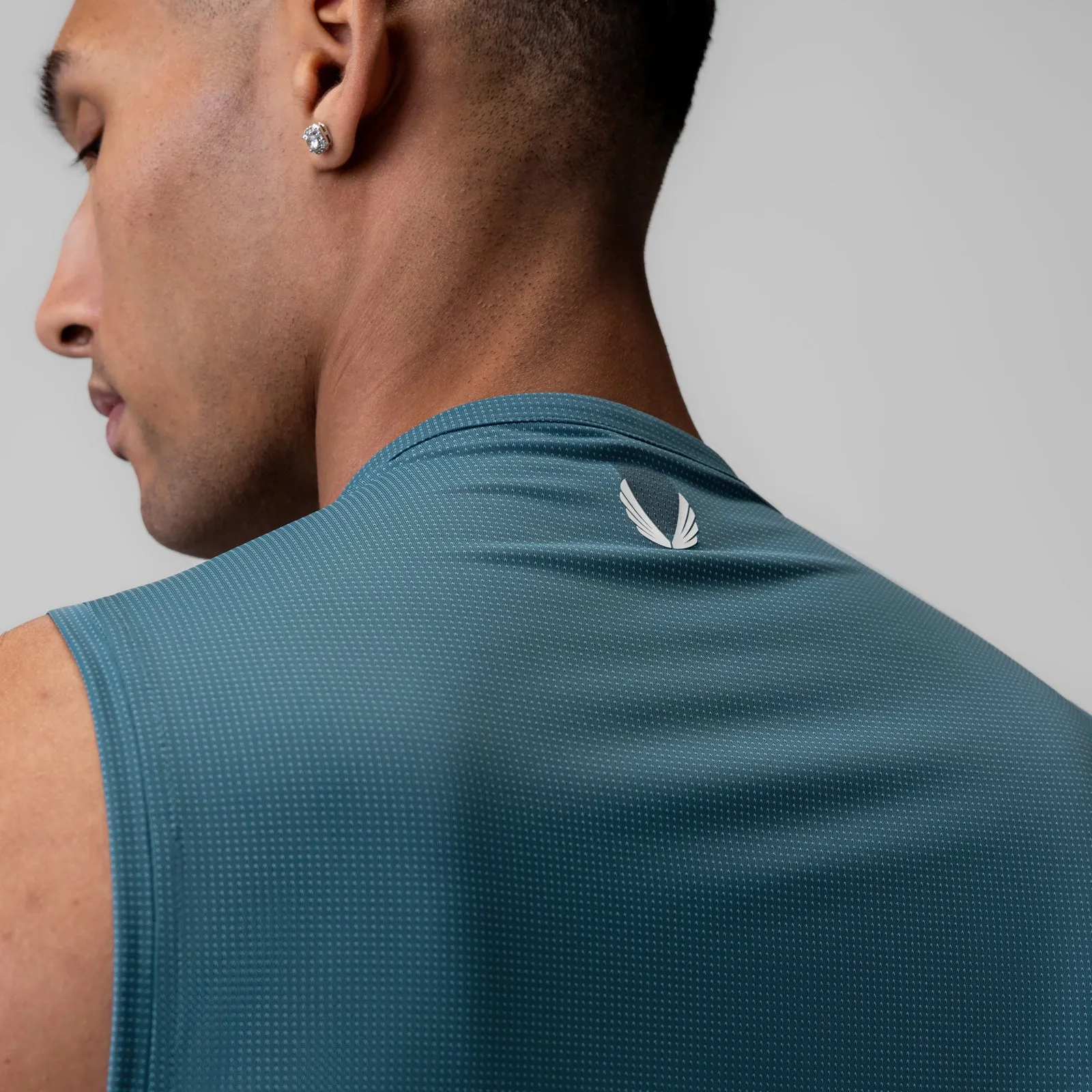 Light Ready 1061. Ice-Skin? Muscle Tank - Storm