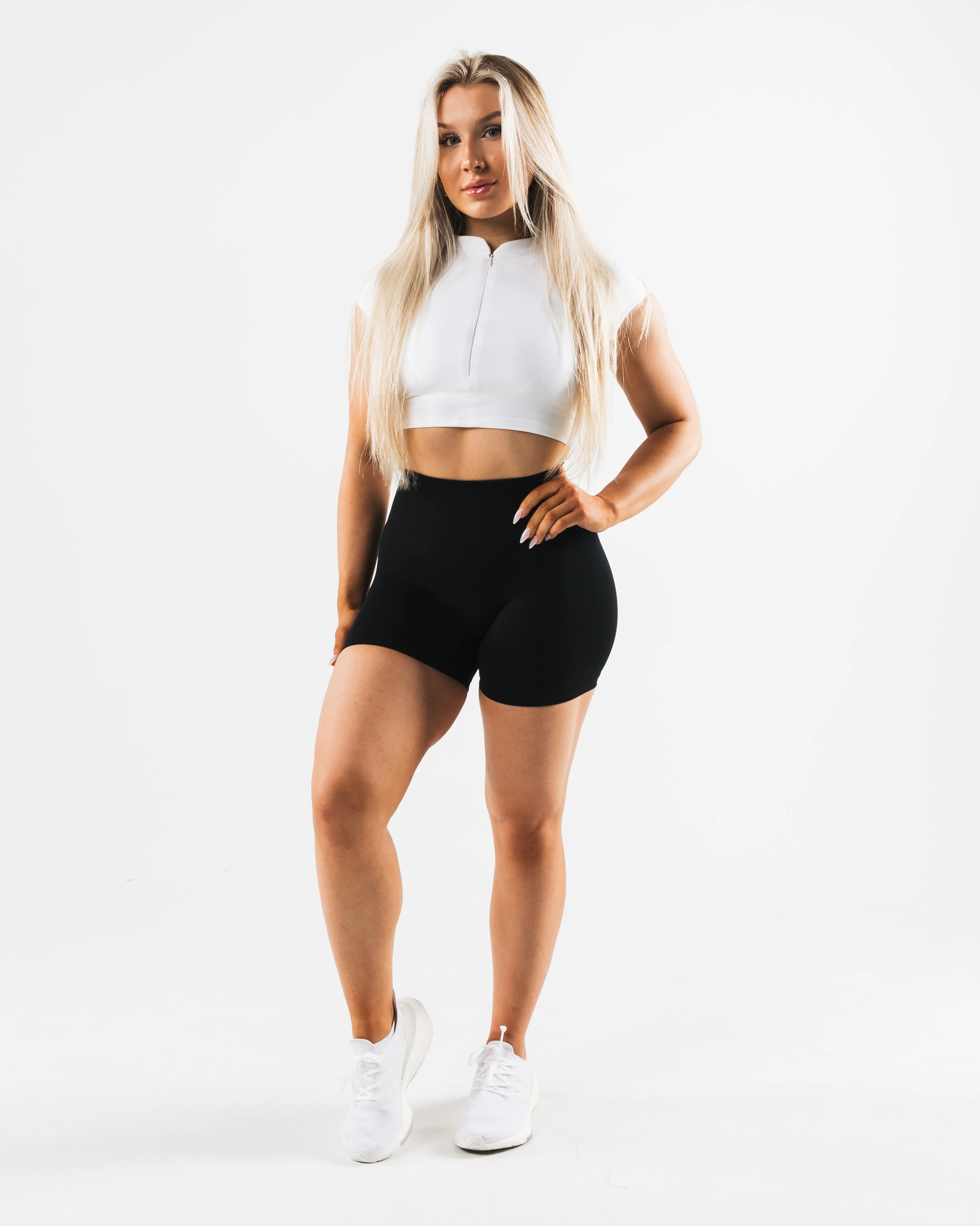 Breathable mesh panel Seam-Free Feel KDM Zip Bra - White