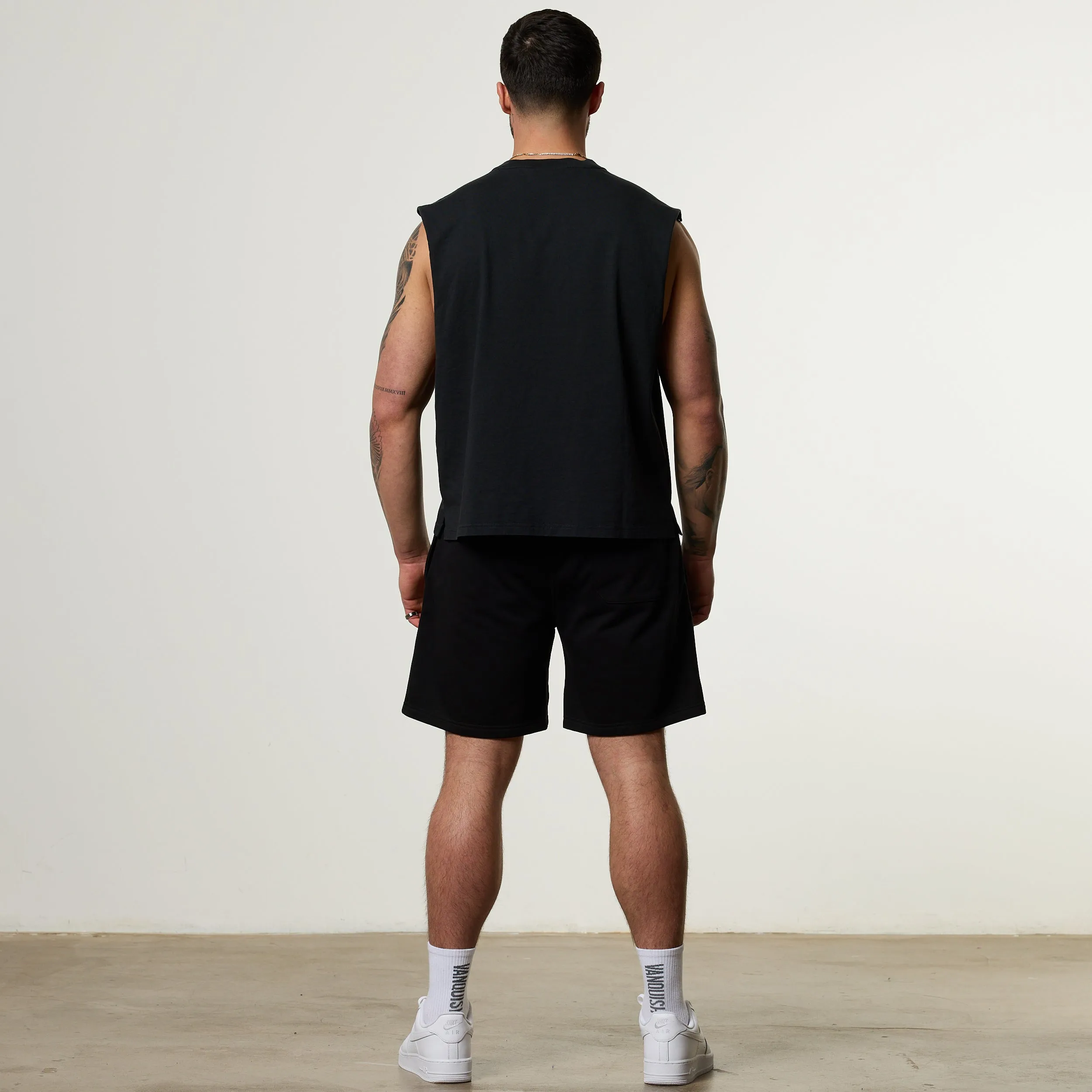 Vanquish Obsidian Black Eagle Sleeveless T Shirt Layered Collar Structure Reinforced Shoulder Stitching