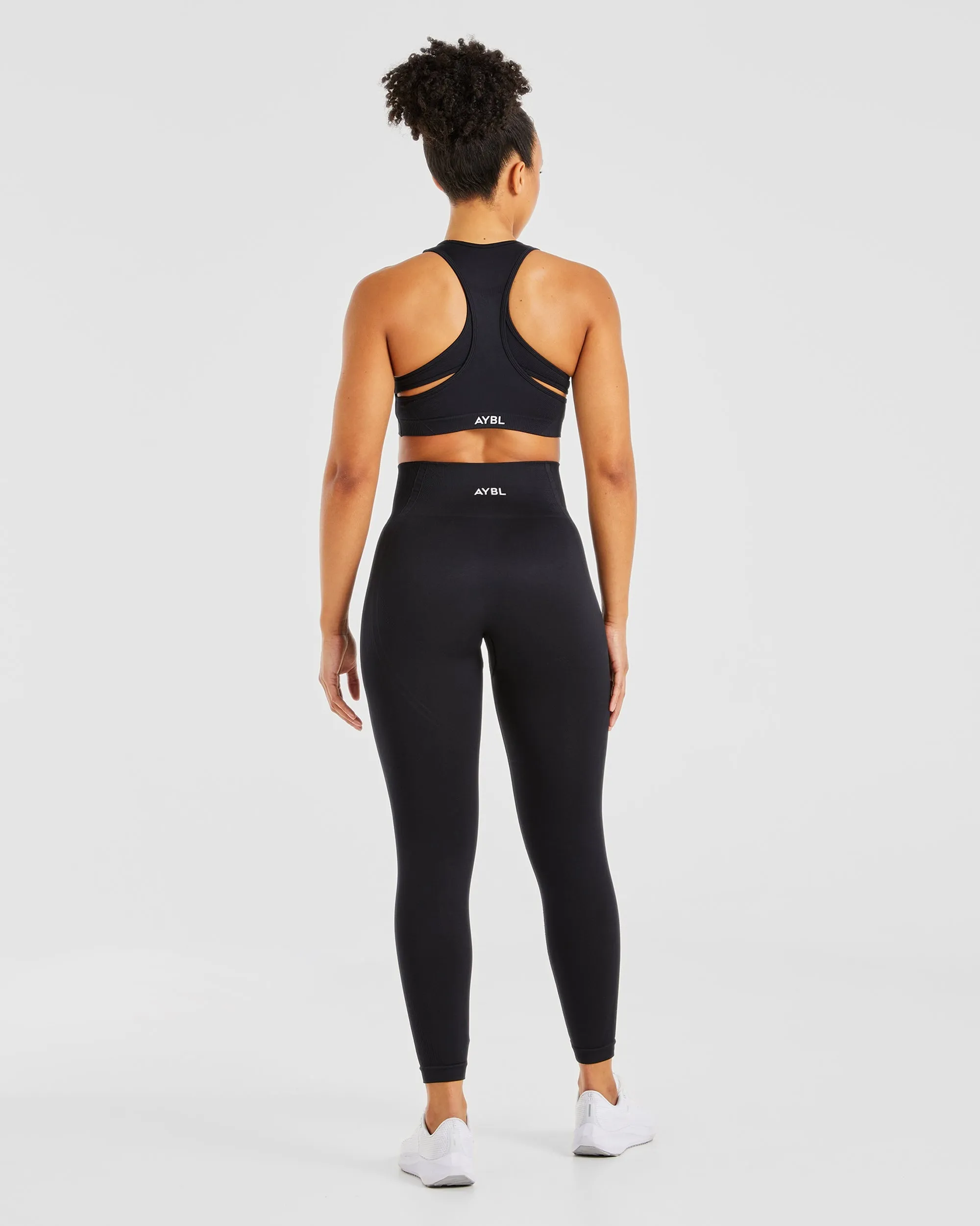 Anti-bacterial Balance V3 Seamless Sports Bra - Black