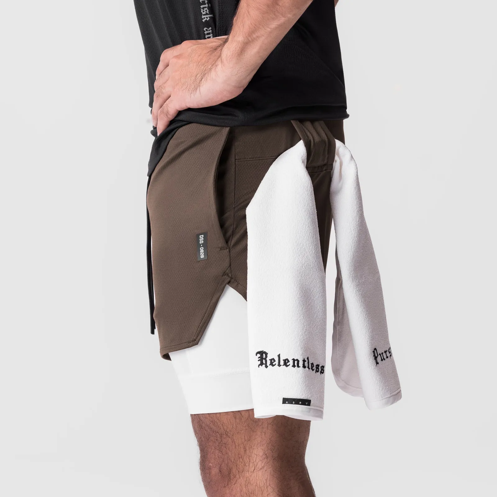 water sports clothing Wrinkle resistant fabric 0828. AeroSilver? 5" Liner Short - Deep Taupe "Wings"/White