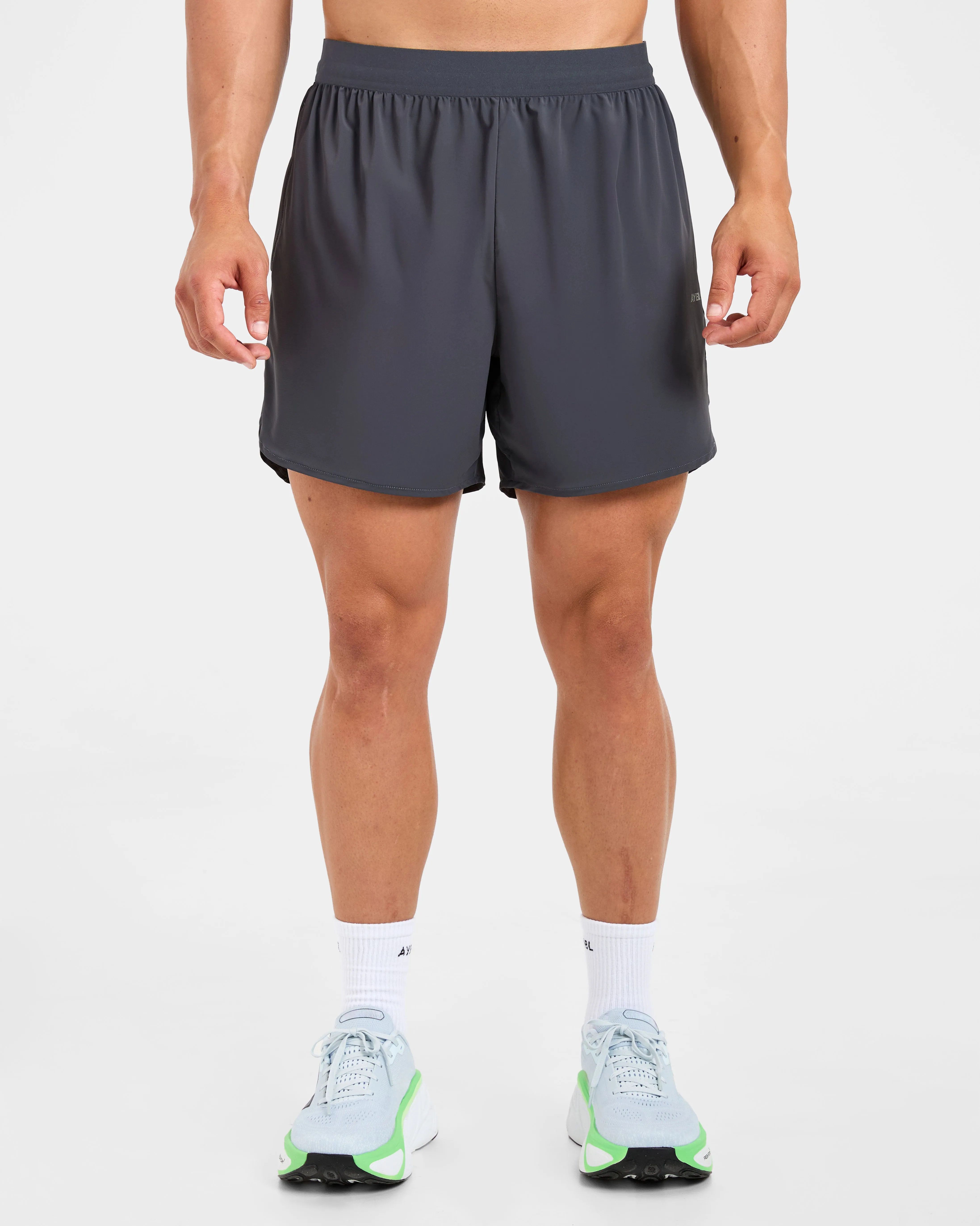 Travel Light Run Speed Shorts - Hurricane Grey