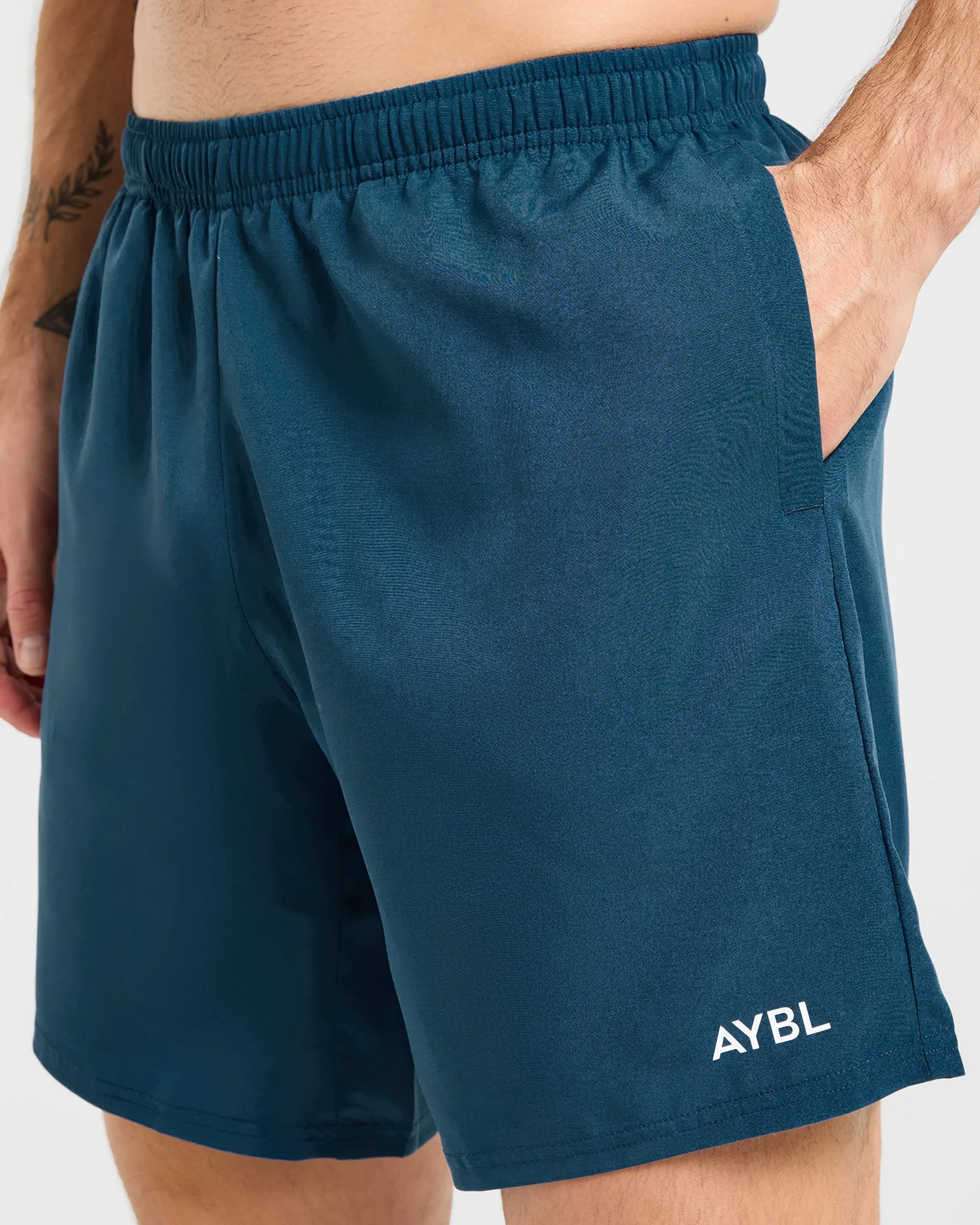 garden work Non Irritating Tags Core 7" Shorts - Ocean Teal