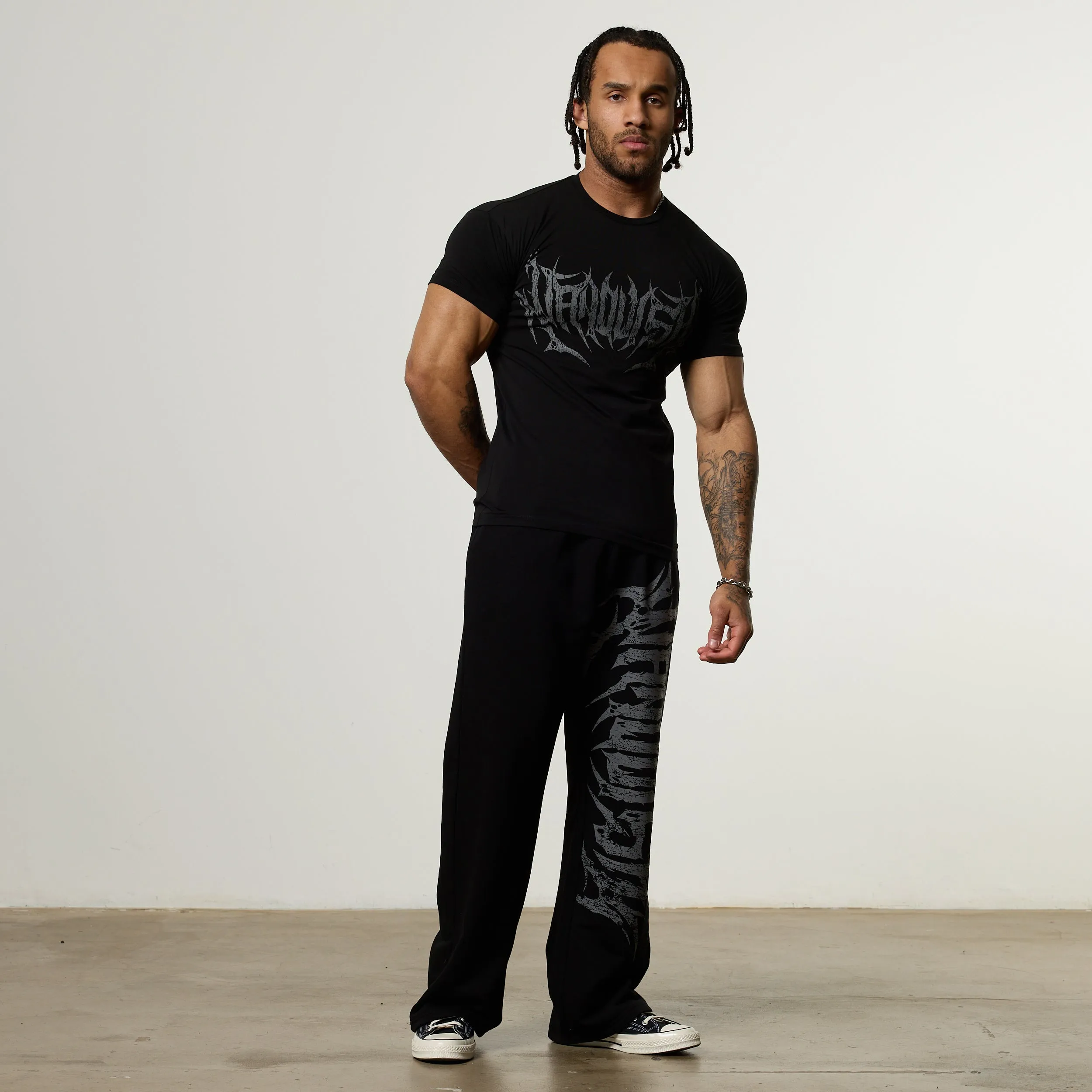 FlameRetardantTreatment Vanquish Metal Black Straight Leg Sweatpants