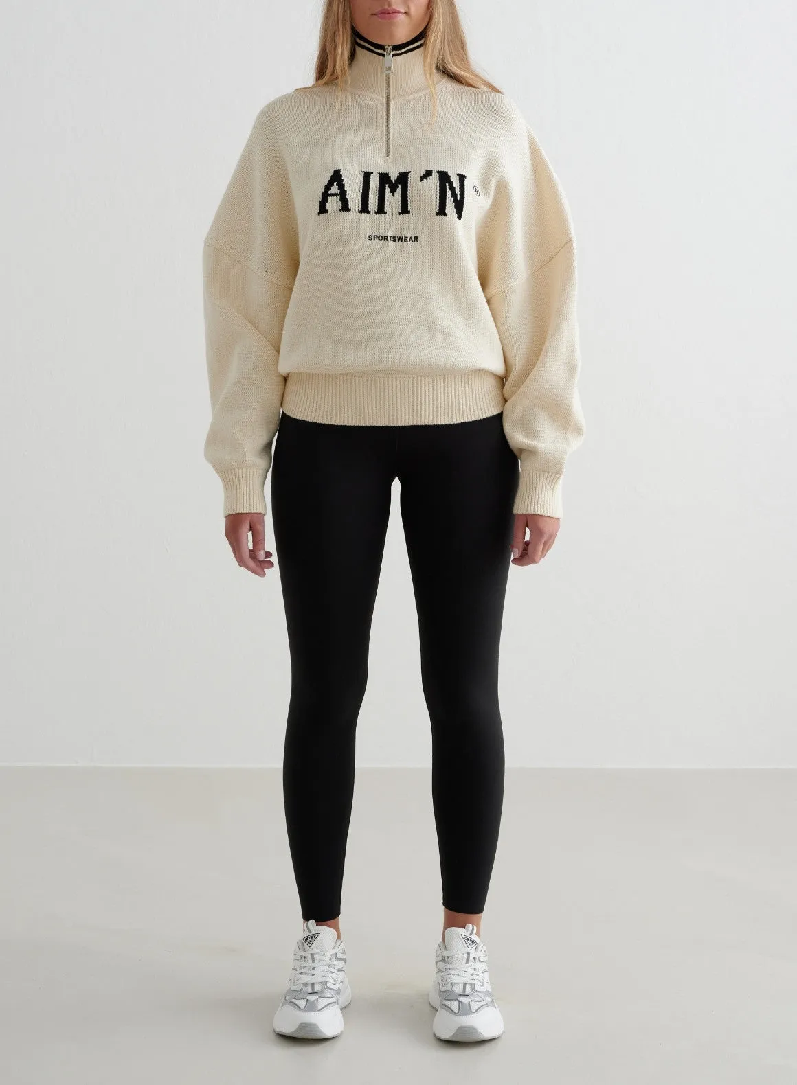 Adjustable Subtle Color Almond White College Knitted Half Zip