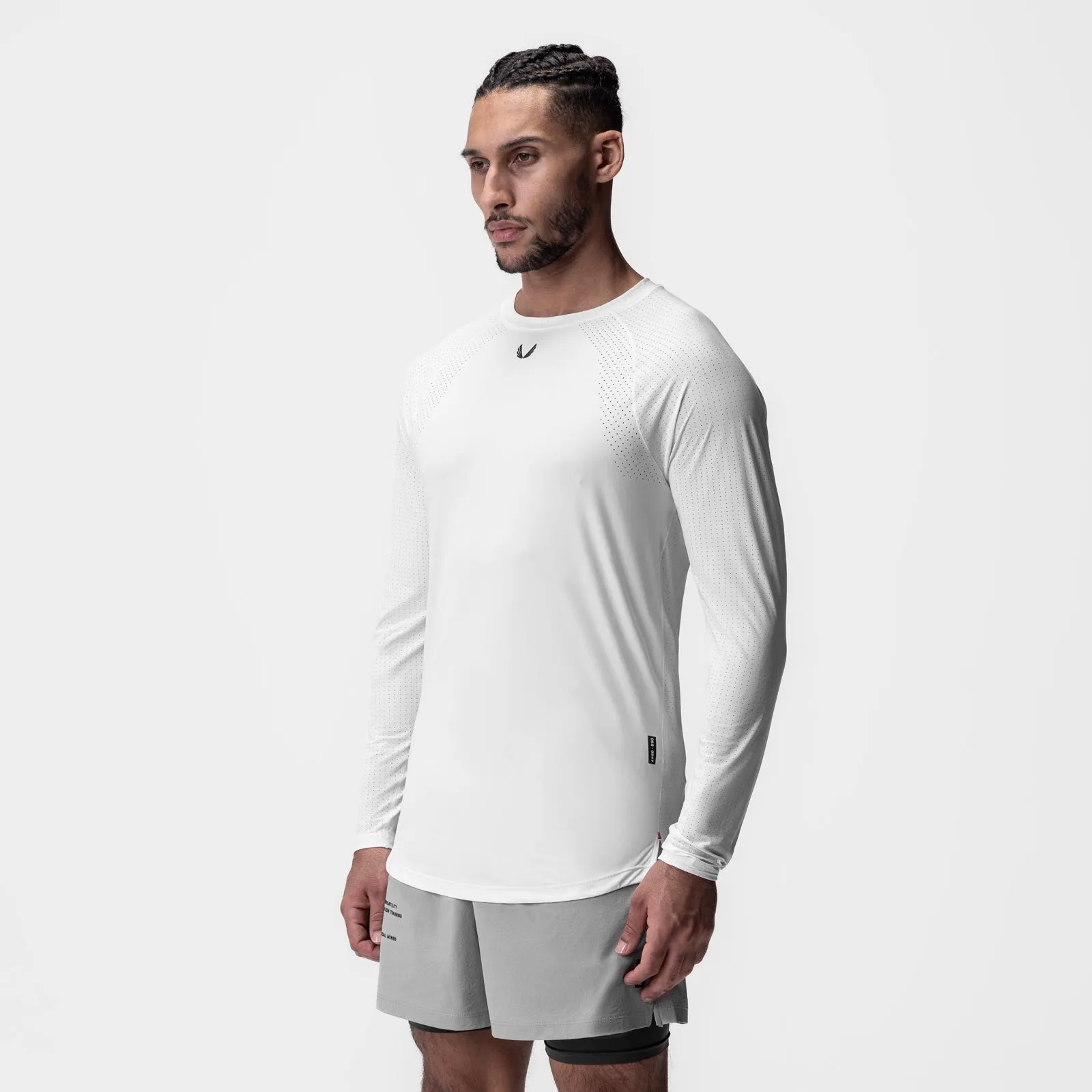 0947. Laser-Vent? Established Long Sleeve - White Daily Wear Exclusive
