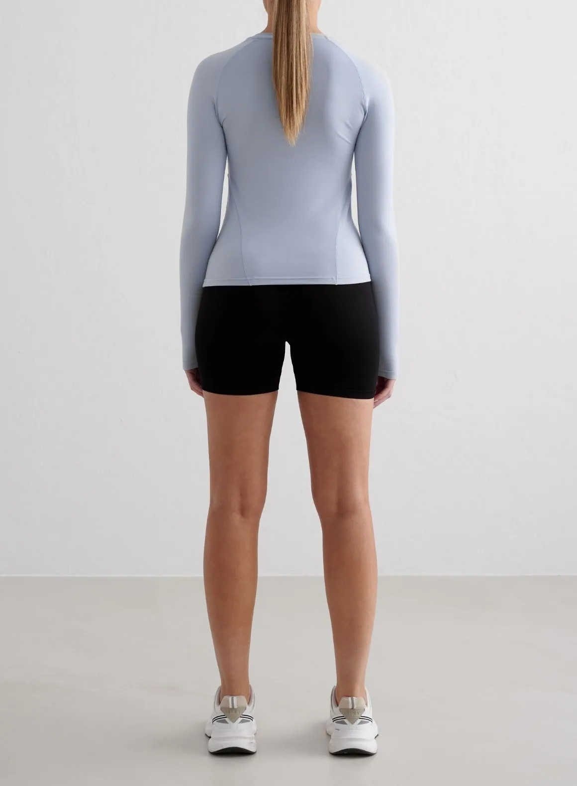 Cloudy Blue Soft Basic Long Sleeve Stylish Musician