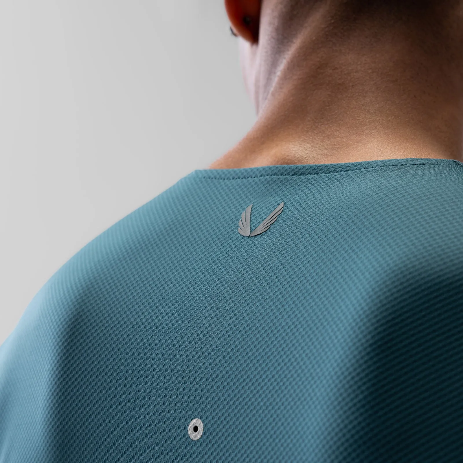 Mid range 0907. AeroSilver? Training Long Sleeve - Storm "Space Bracket"