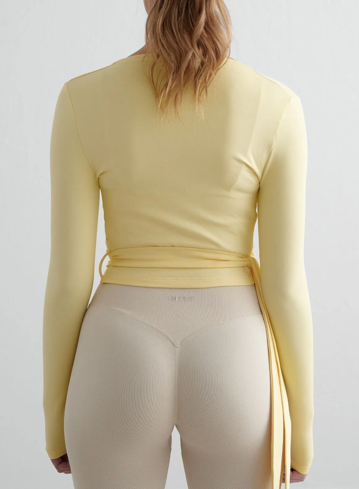 Mellow Shape Seamless Wrap Long Sleeve Wardrobe