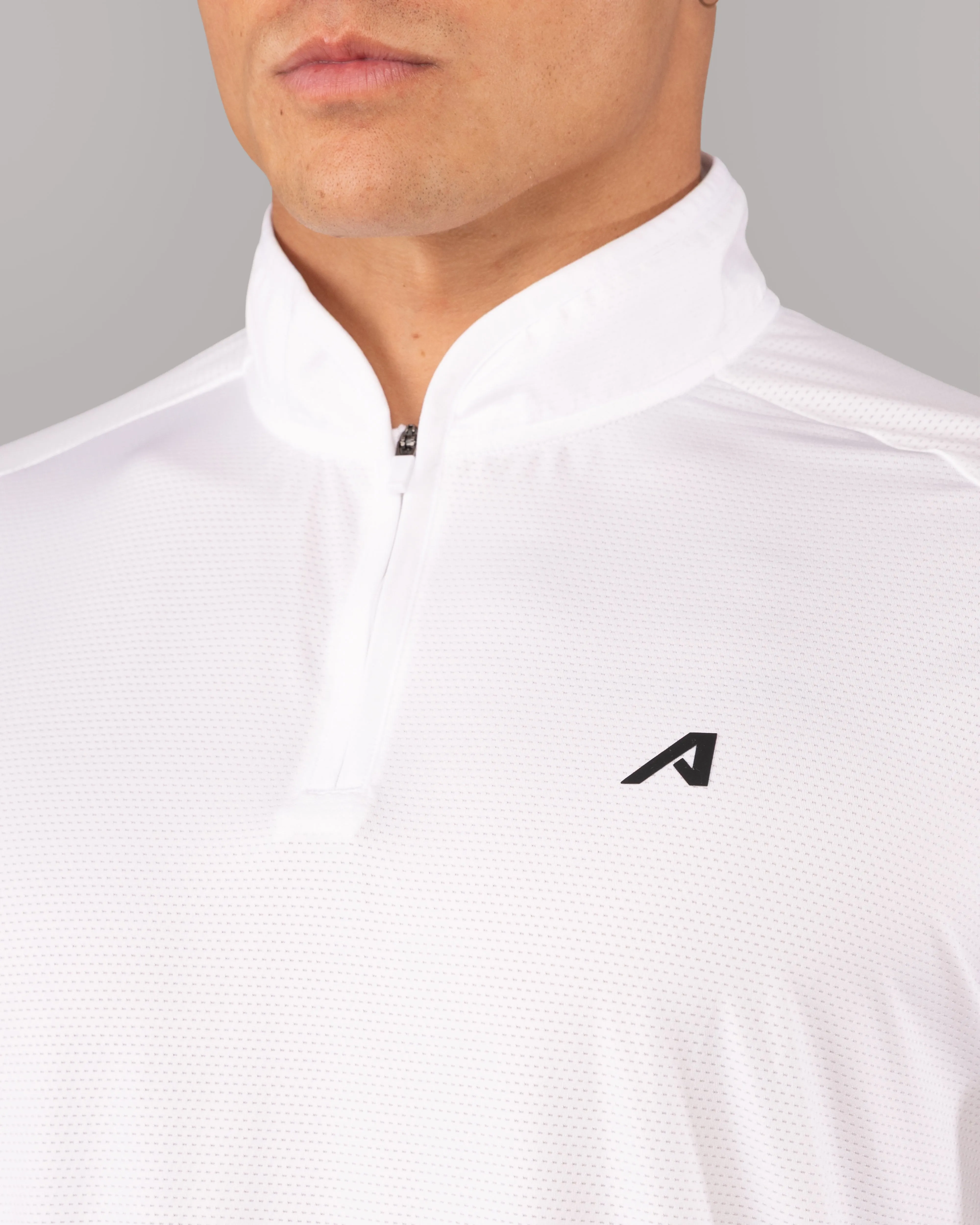 Nature related Comfort Seeker Racer Quarter Zip - White