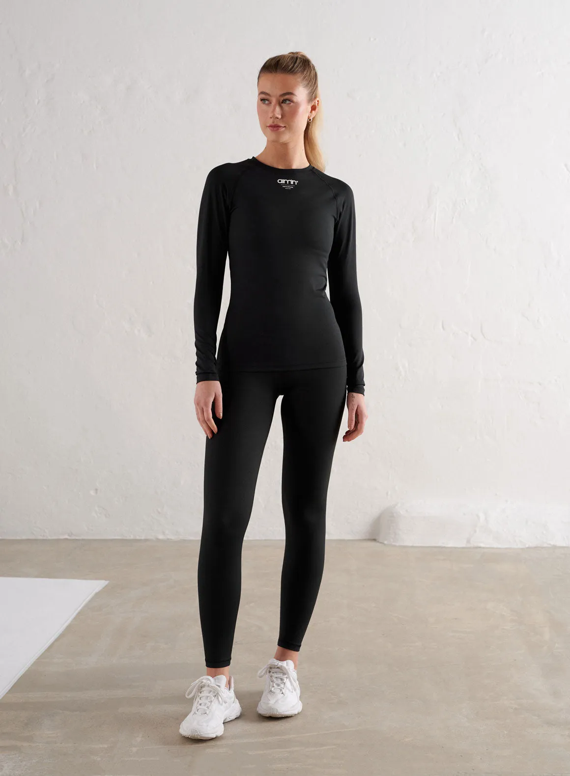 Black Edge Core Long Sleeve storage room