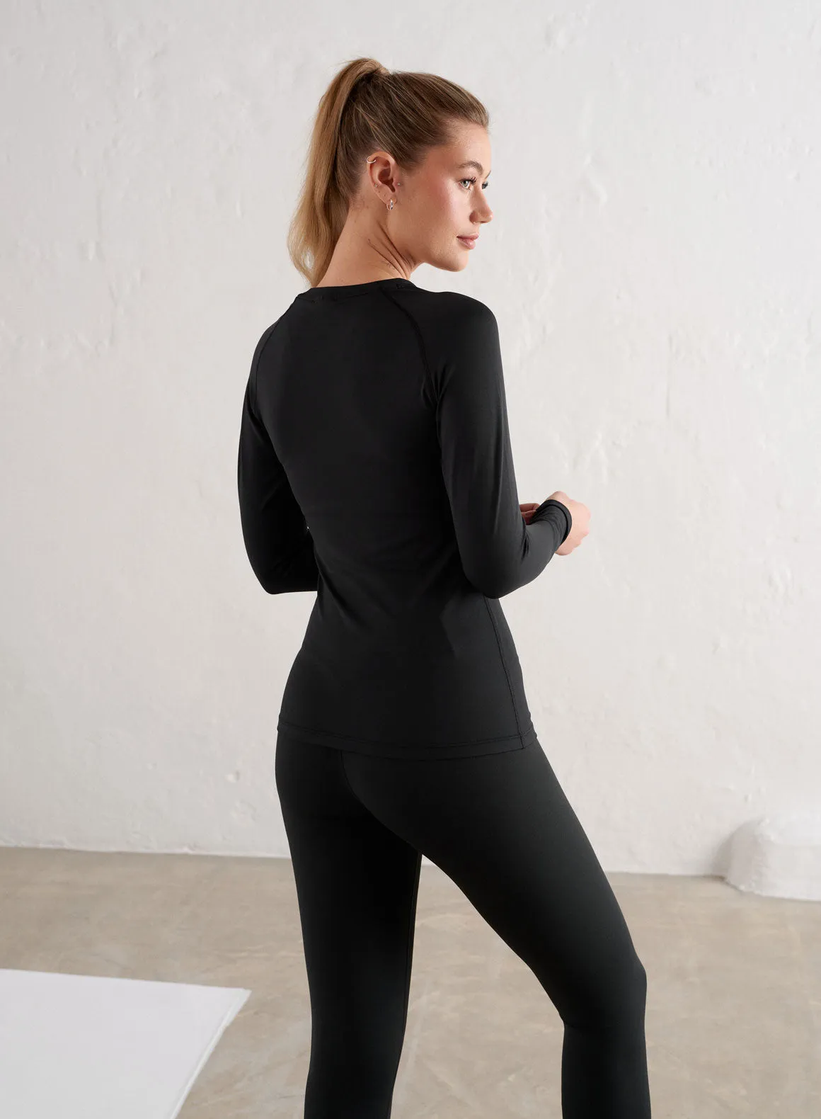 Black Edge Core Long Sleeve Sleepwear
