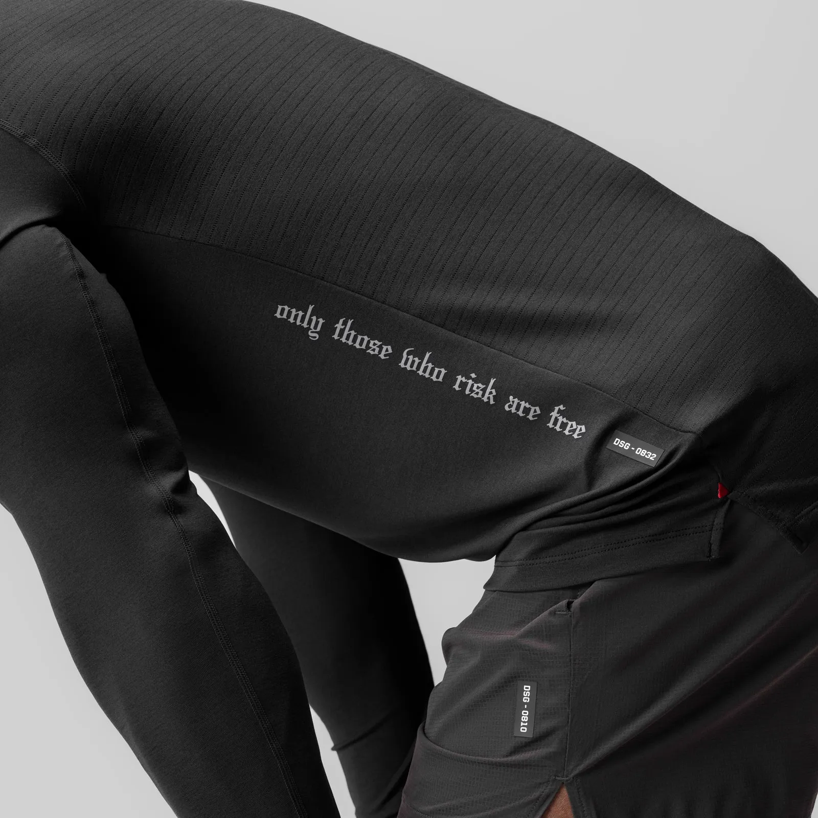 0832. 3D-Lite? 2.0 Fitted Long Sleeve - Black "OTWR" Meeting Cold Weather