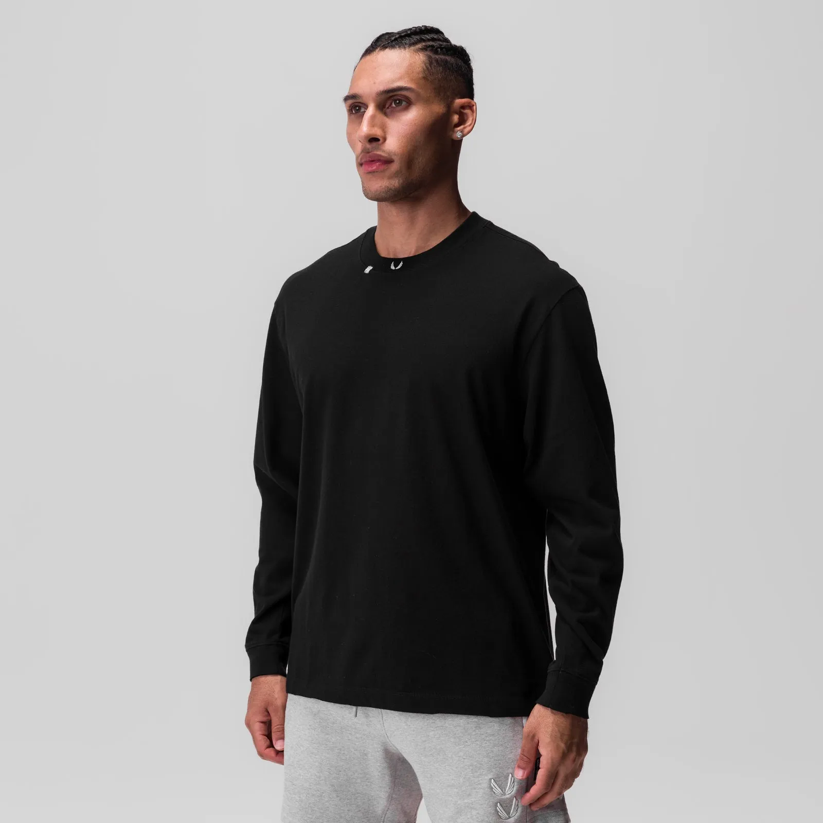 Georgette Hip hop 0851. Tech Essential? Relaxed Long Sleeve - Black