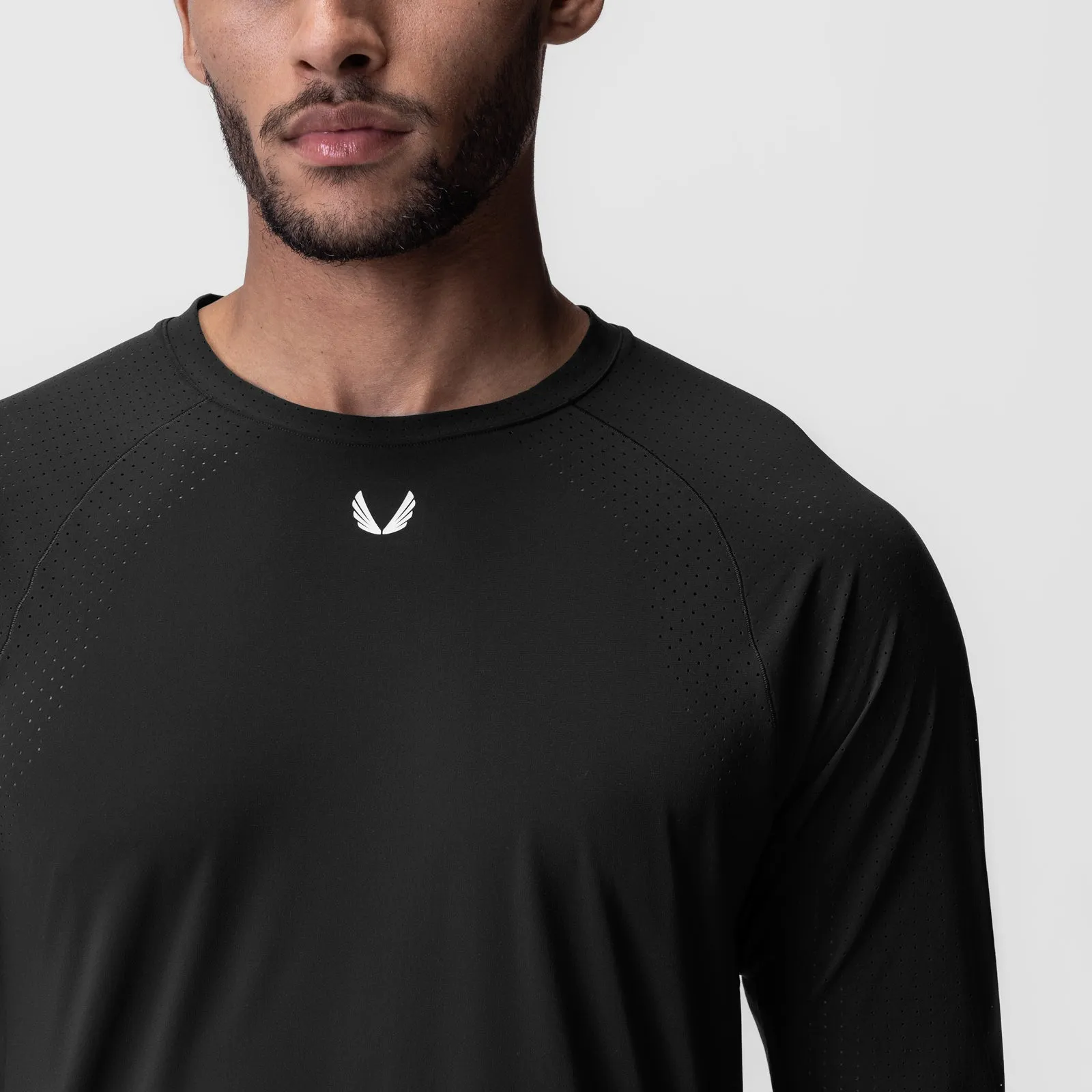 0947. Laser-Vent? Established Long Sleeve - Black Sleep - Wear Subtle Color