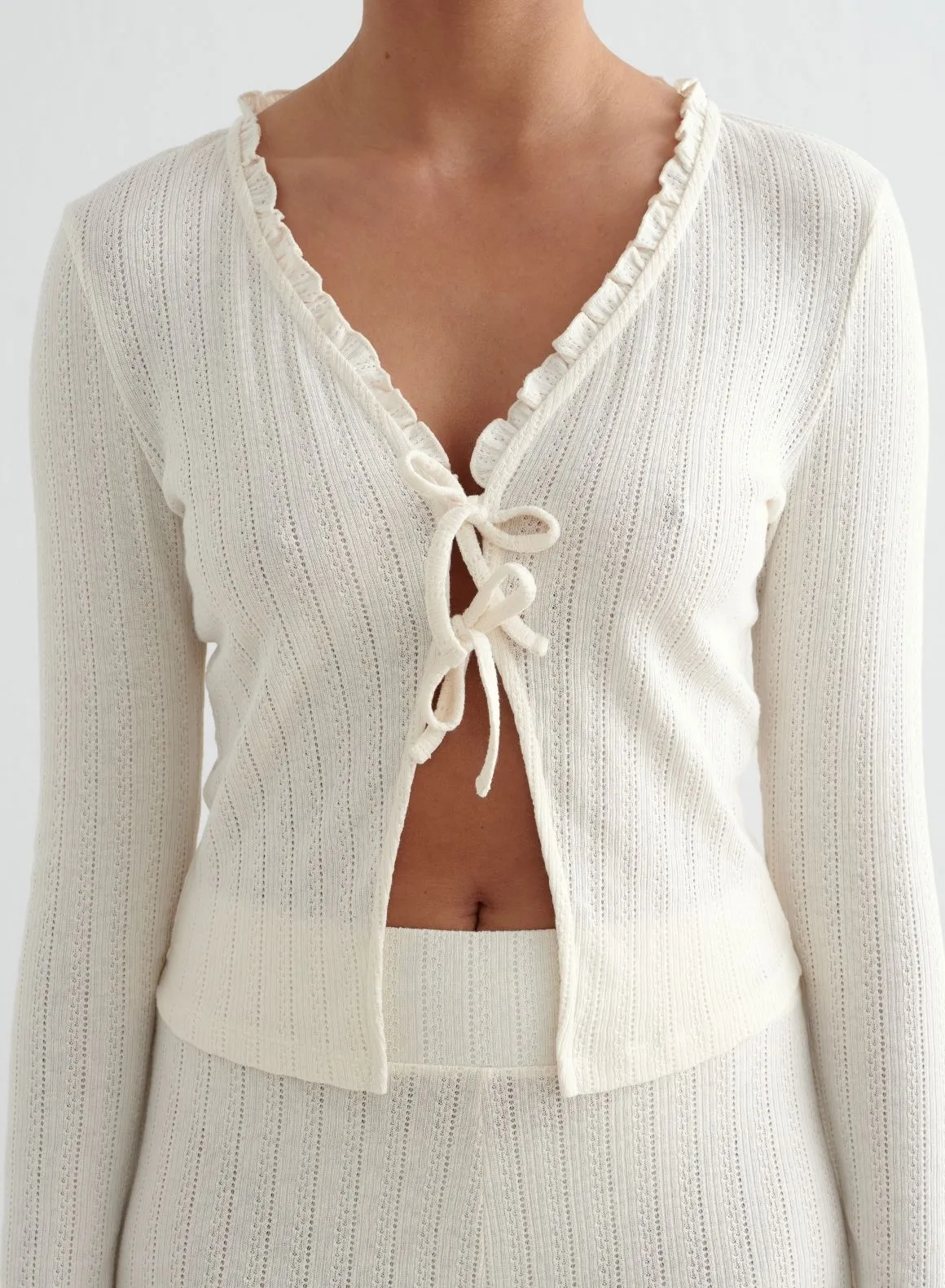 Almond White Pointelle Cardigan Gloves