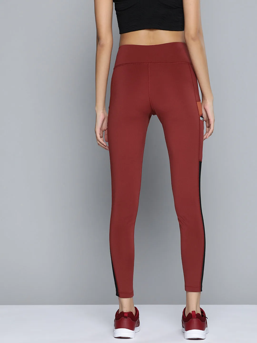 Total Ease Alcis Women Maroon and Orange Colourblocked Tights