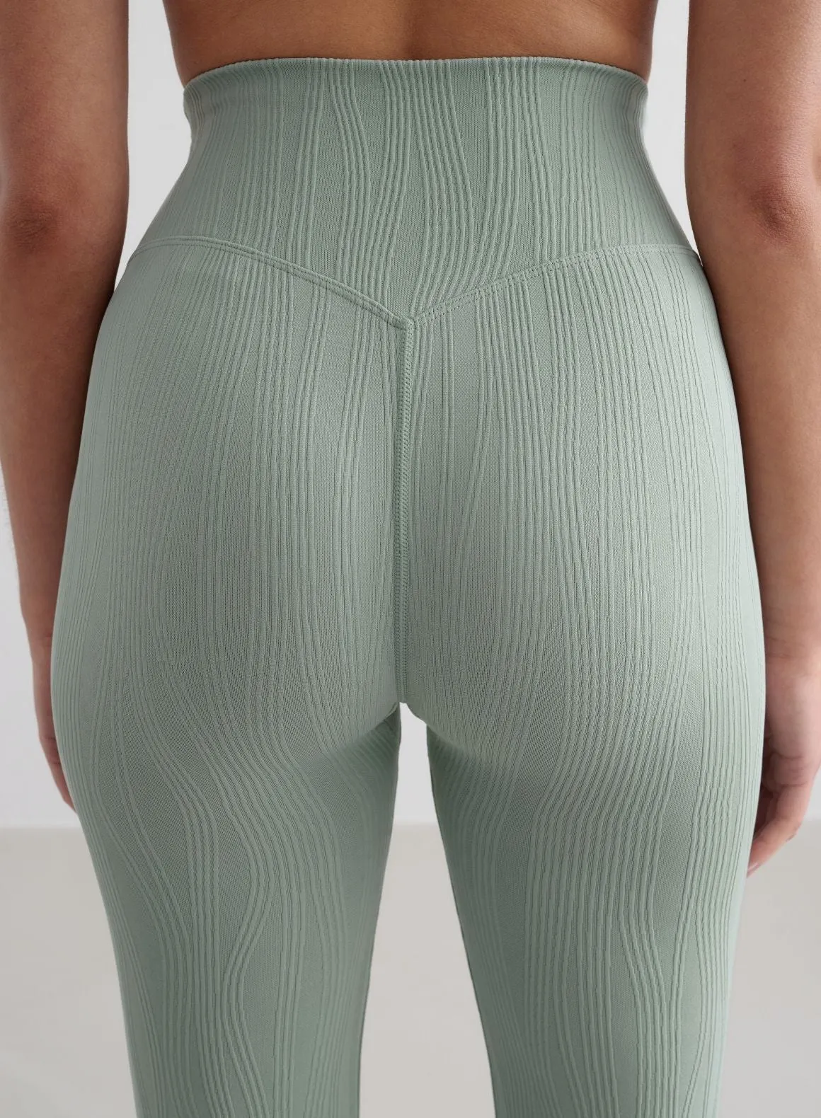 Daily Routine Outdoor Lover Aqua Tulip Flare Tights
