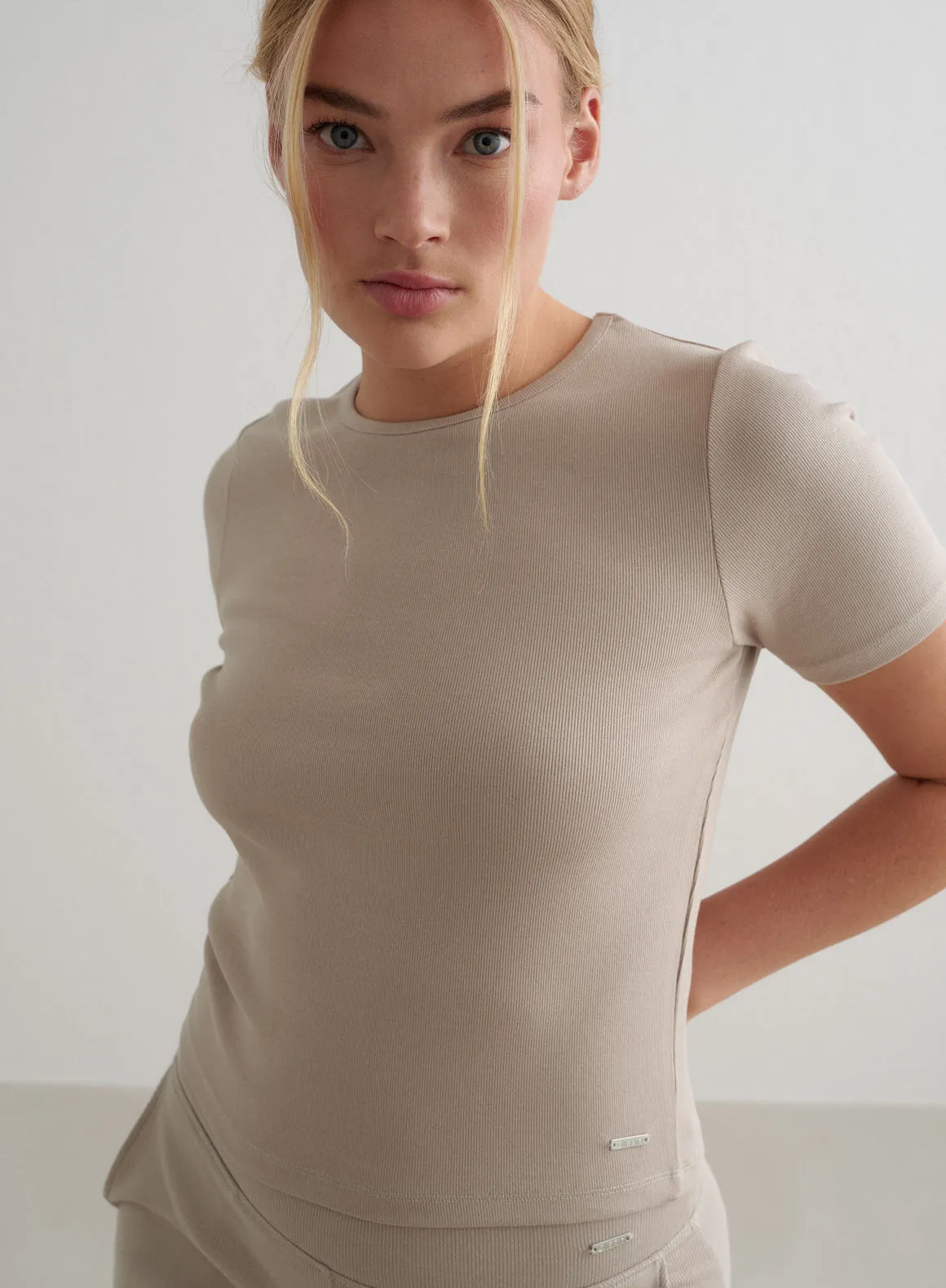 Dark Clay Ease Ribbed Short Sleeve Stylish Outfit Buttery Soft Fabric