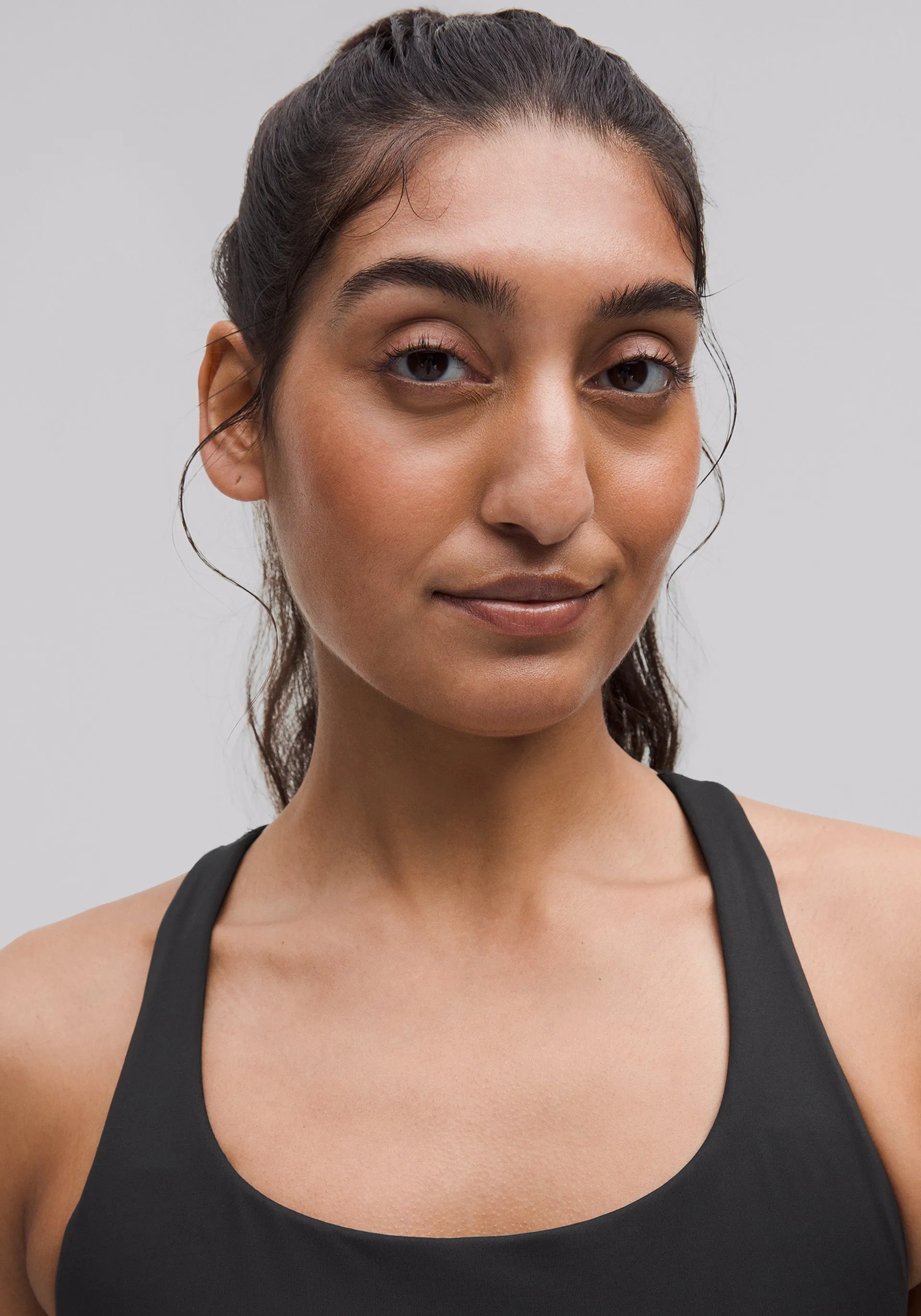 Supportive frame Energy Longline Bra and Shake It Out Short Set