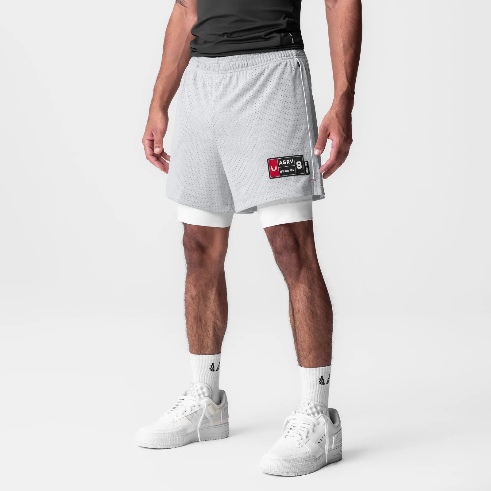 Soft Texture 0991. Ion-Mesh 5" Liner Short - Slate Grey