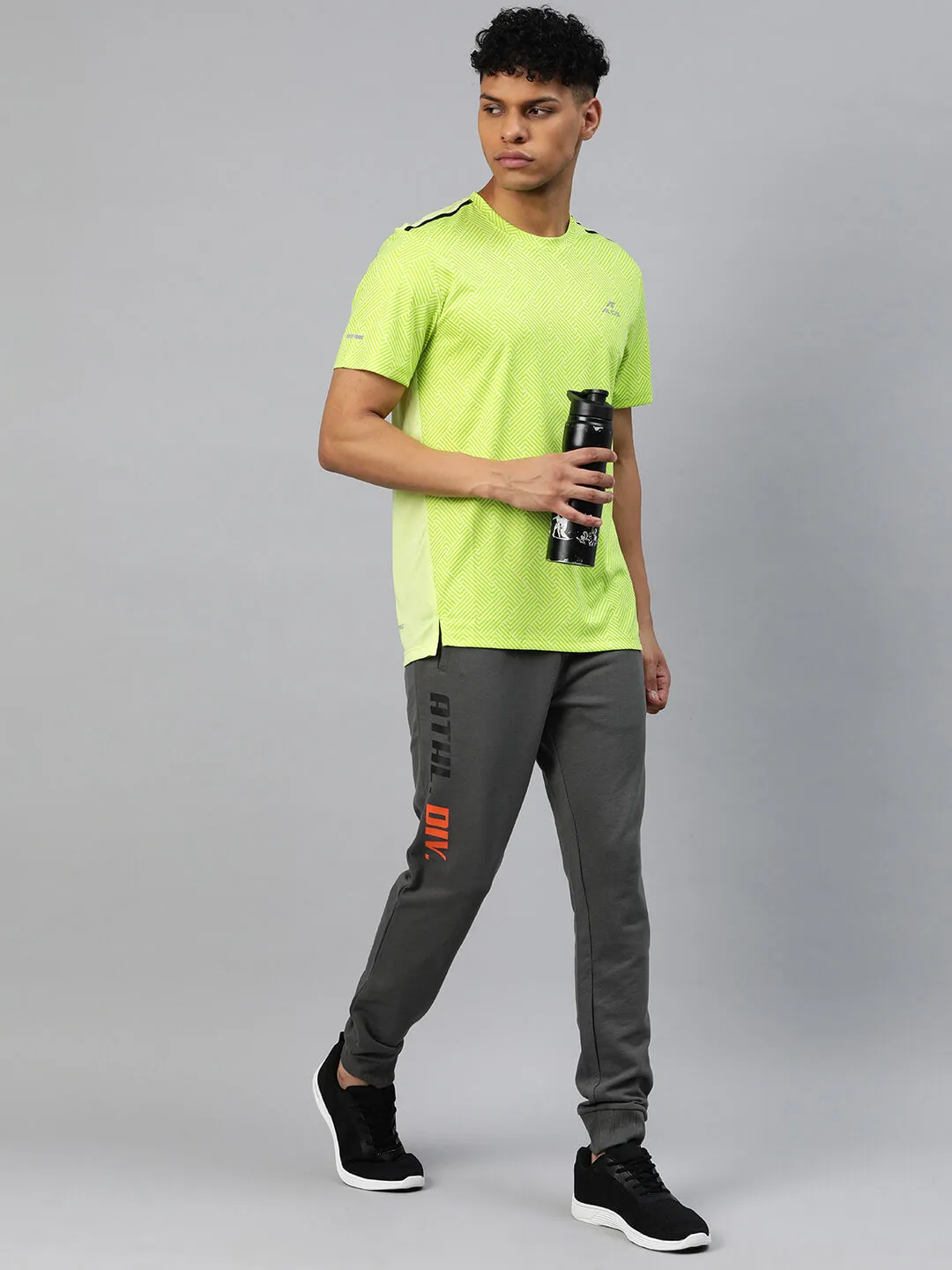 NoRubEdging NonSlip Grips Alcis Men Green Printed Anti Static Slim Fit T-shirt