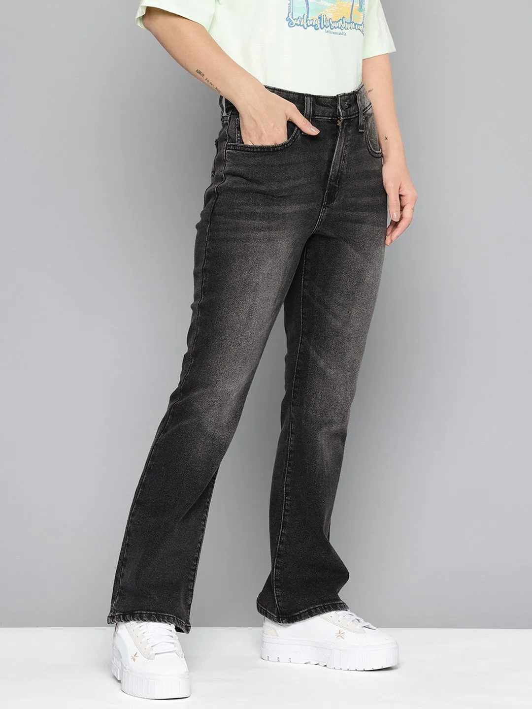 Outfit Formula Women's 725 Black Flared Fit High Rise Jeans
