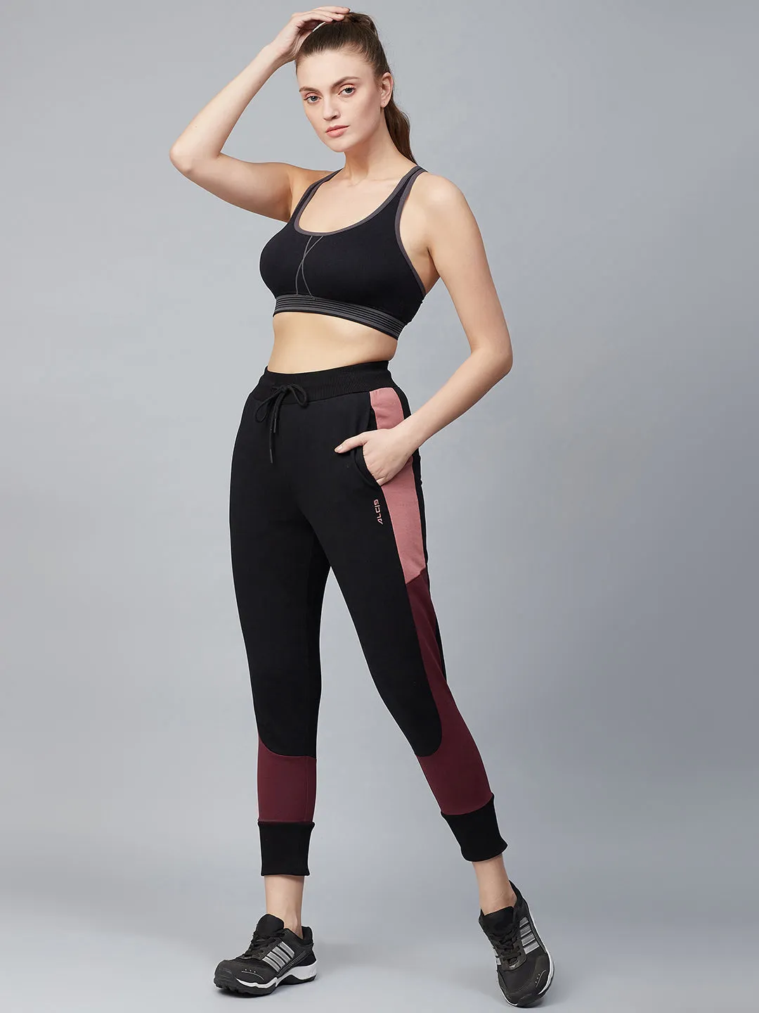 Form Fitting Quick Release Buckle Alcis Women Black Slim Fit Colourblocked Cropped Joggers