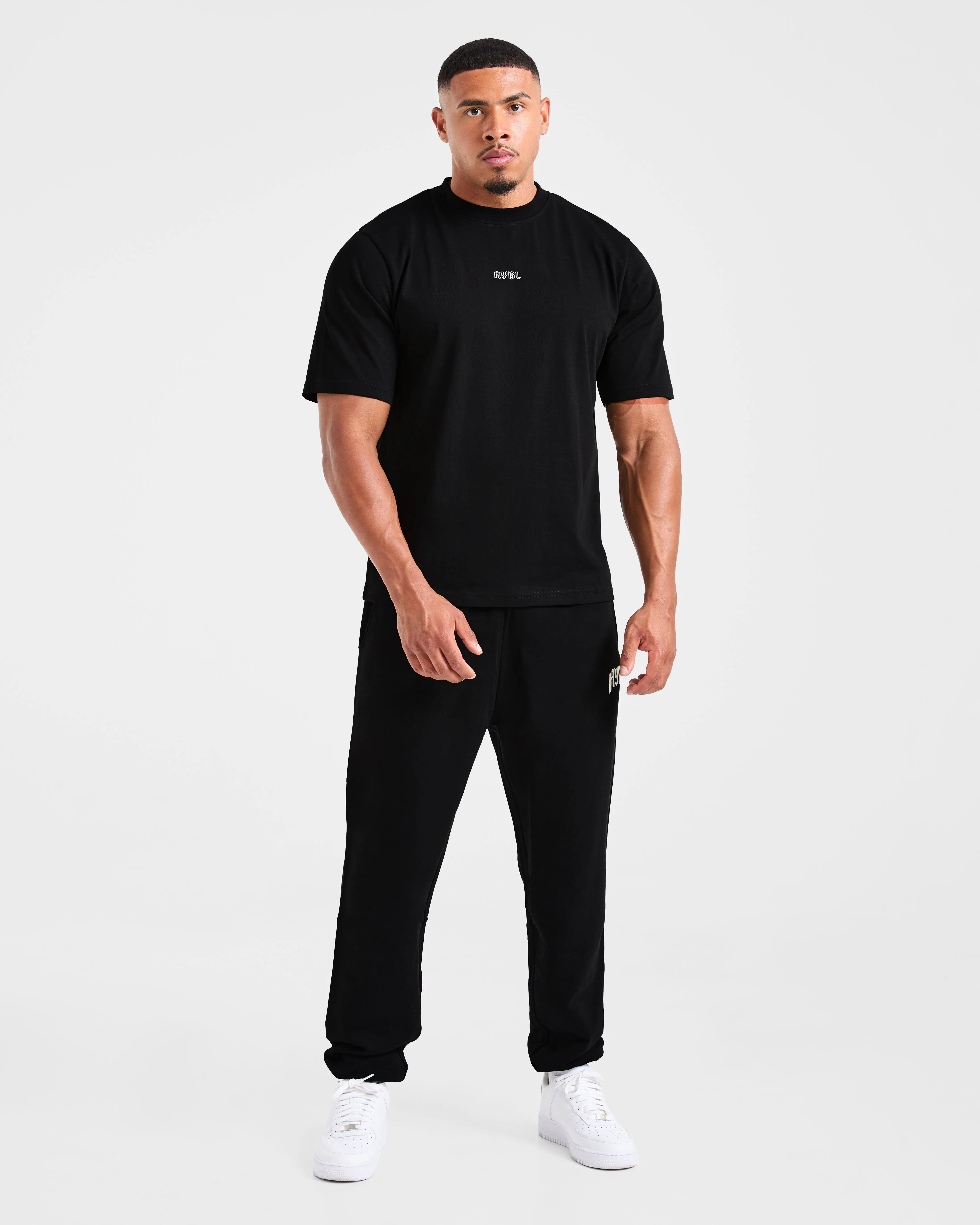 Fashion Forward Flexible Neckband Rebound T Shirt - Black