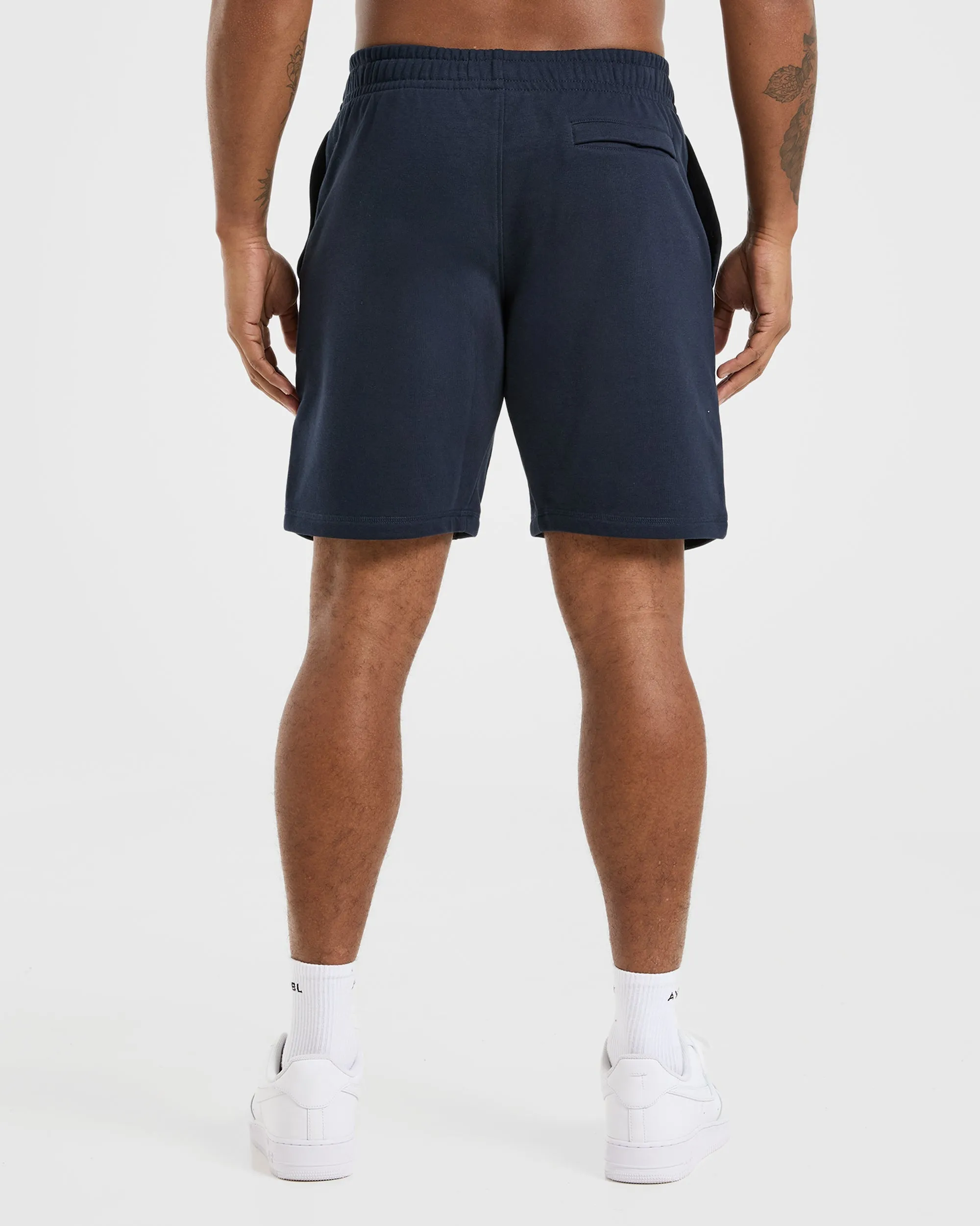 ElasticHem Soft Inner Lining Essential Lightweight 7" Shorts - Navy