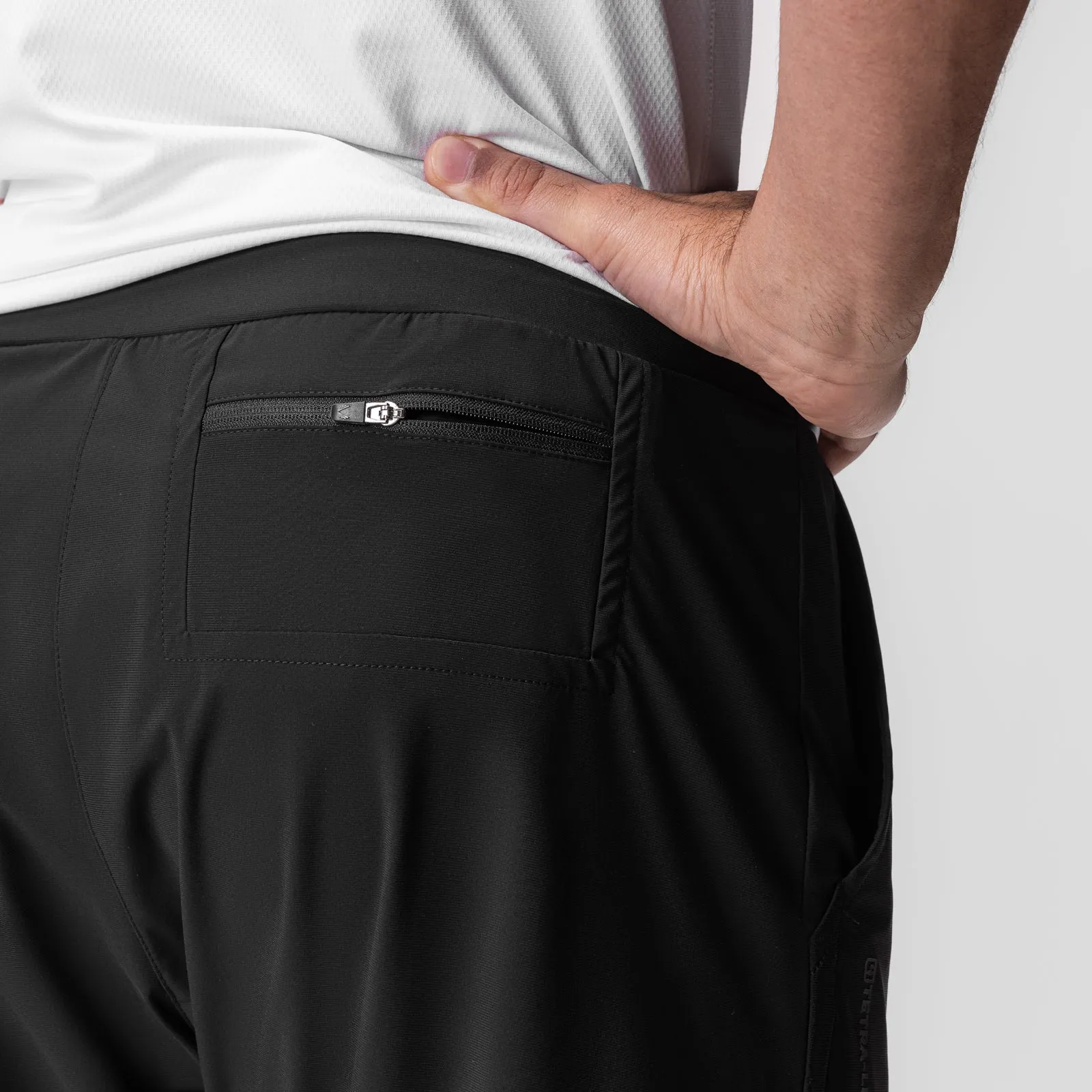 0751. Tetra-Lite? 5" Linerless Short - Black "White Bracket" WrinkleFreeFabric