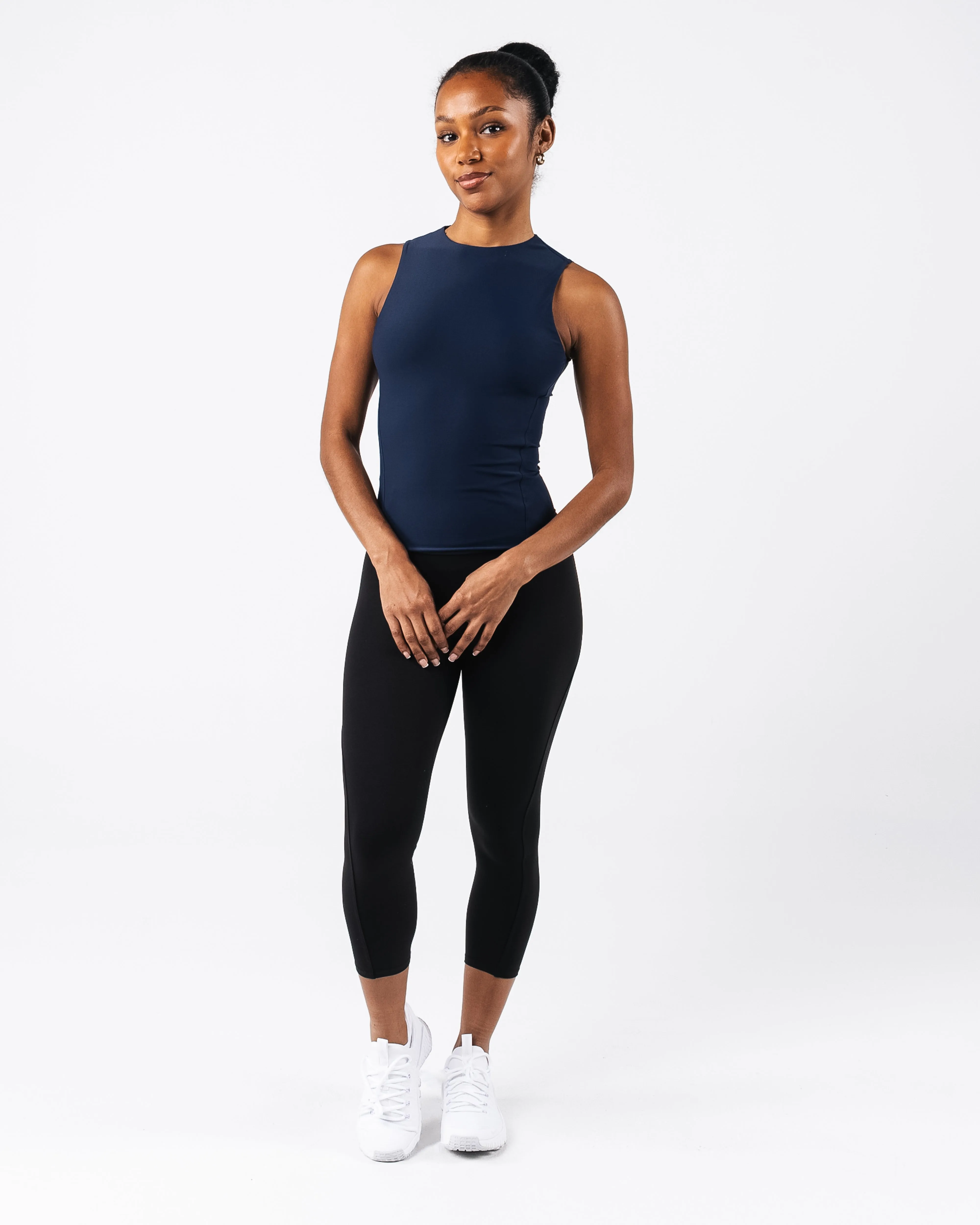 Basics Tank - Anchor Support - providing