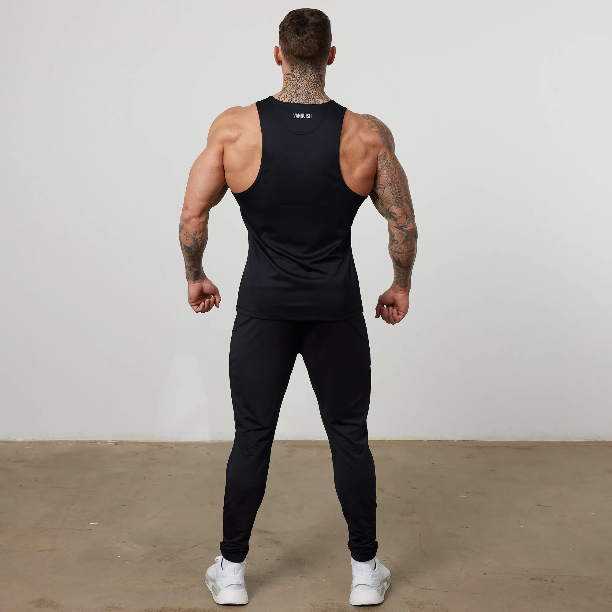 Enhanced Breathability Vanquish Essential Black Performance Tank Top