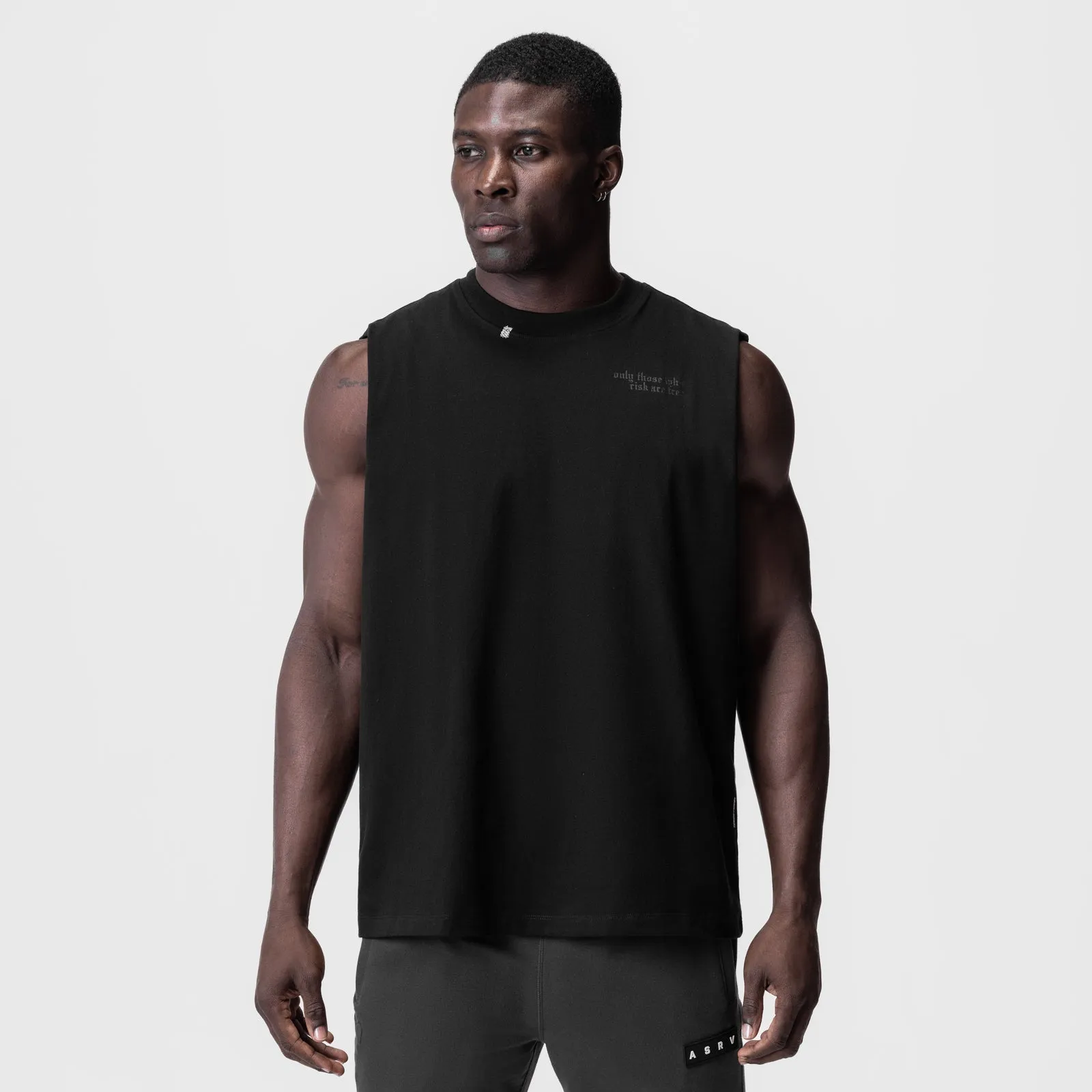 0807. Tech Essential? Relaxed Cutoff - Black/Black "Brush Wings/ASRV" Vibration - reducing Good ventilation