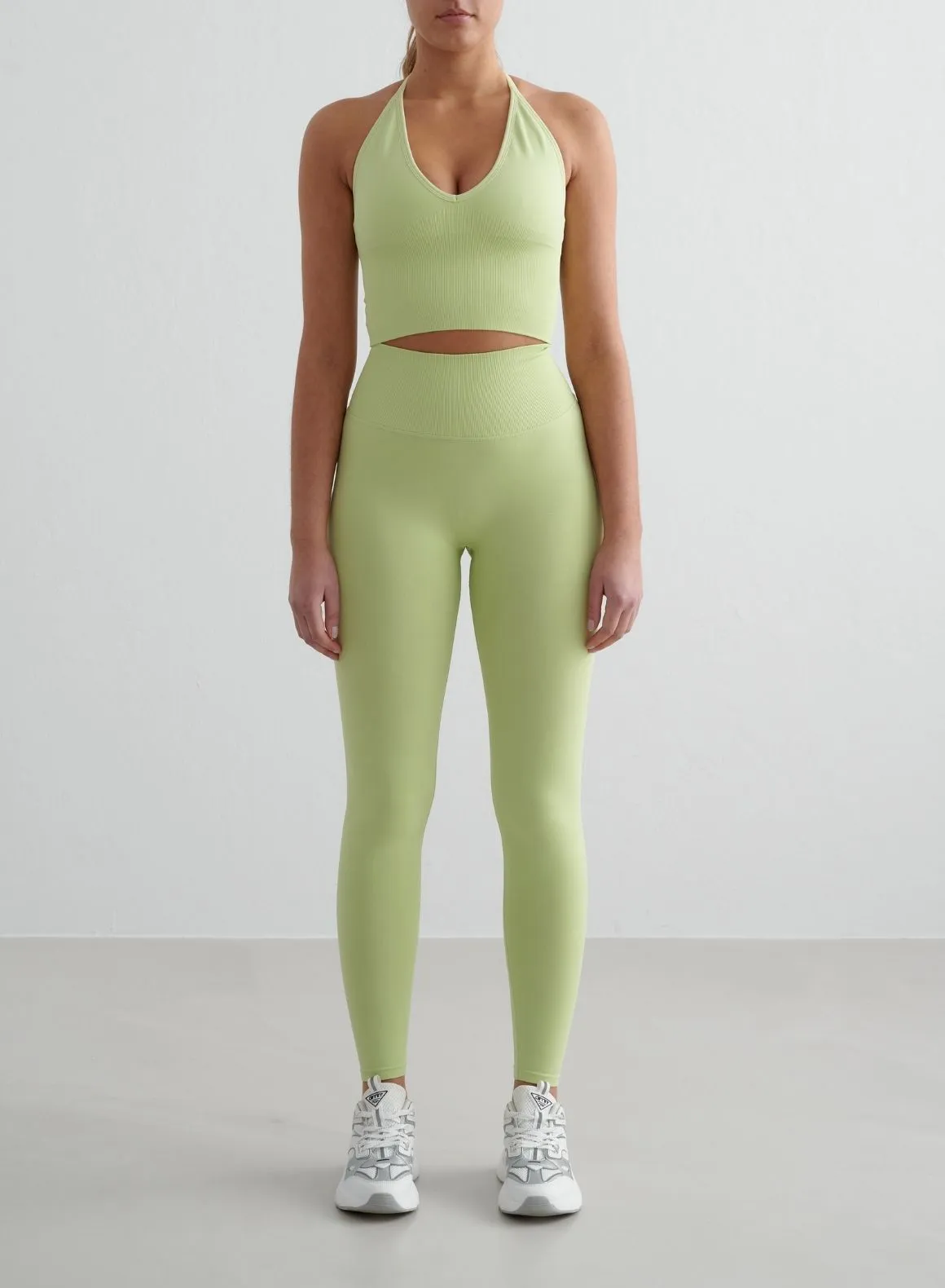 Ribbed Edging female users Matcha Shape Seamless Cross Back Bralette