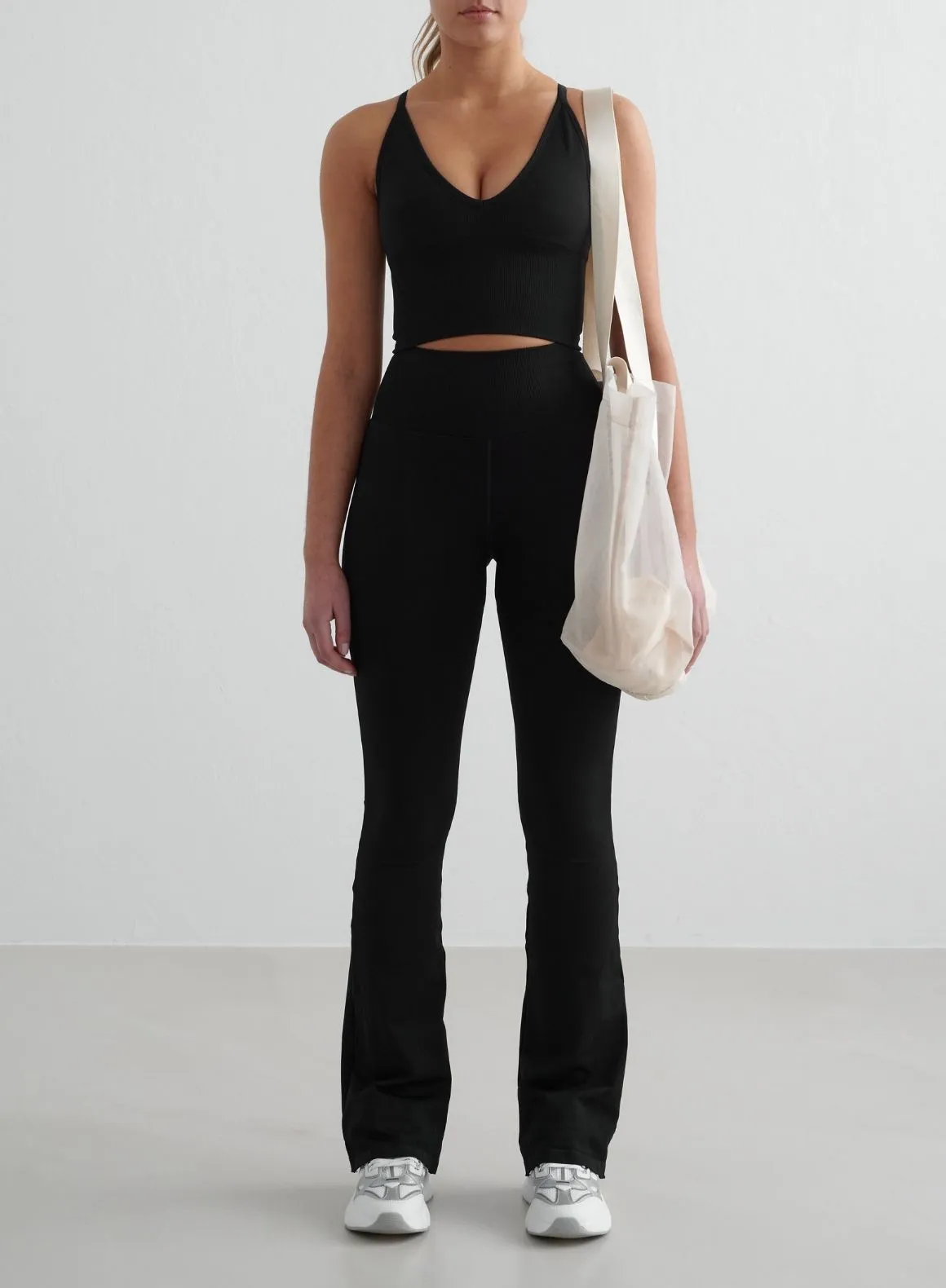 after sales service Black Shape Seamless Cross Back Bralette